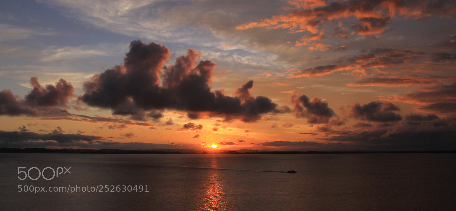 Canon EOS 1100D (EOS Rebel T3 / EOS Kiss X50) sample photo. Amazing sunset photography