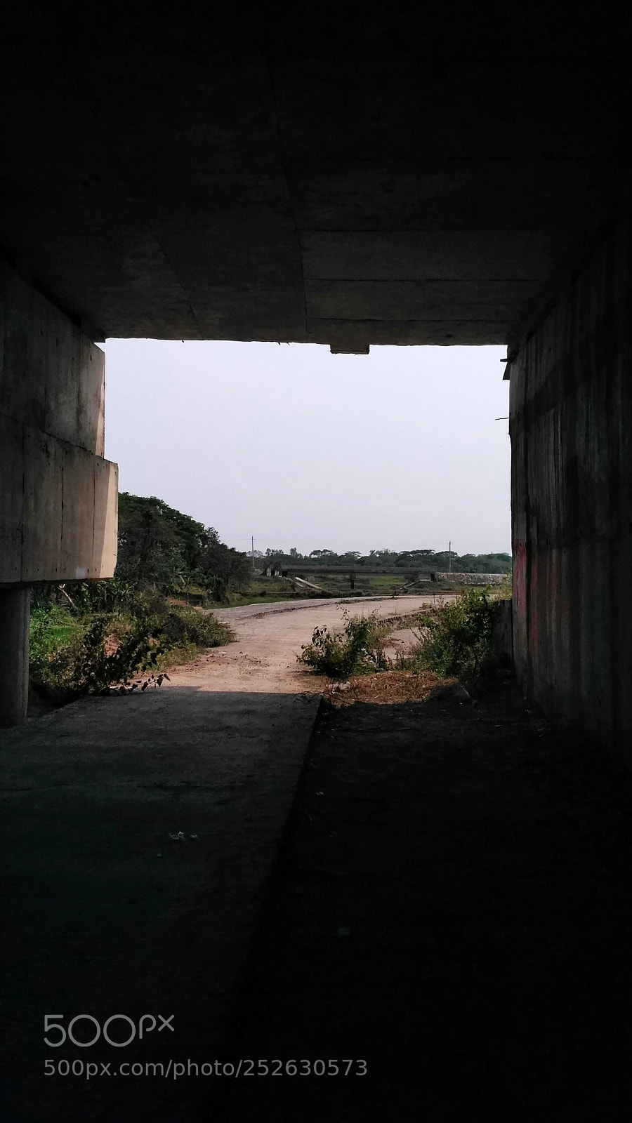 Xiaomi Redmi 3S sample photo. Tunnel photography
