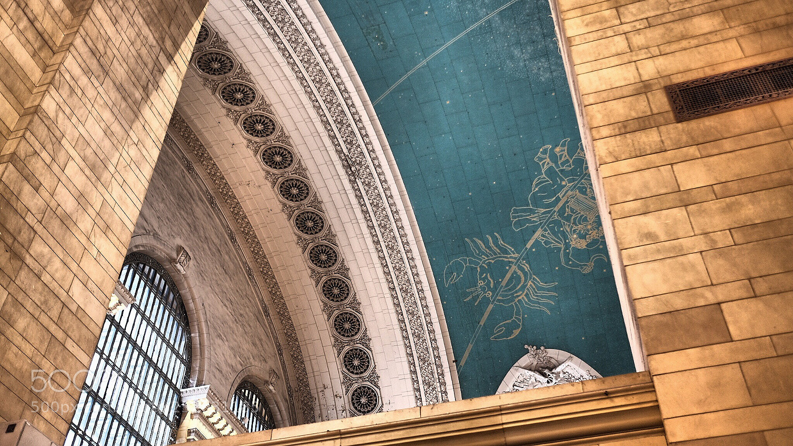 Fujifilm X-T2 sample photo. Grand central terminal photography