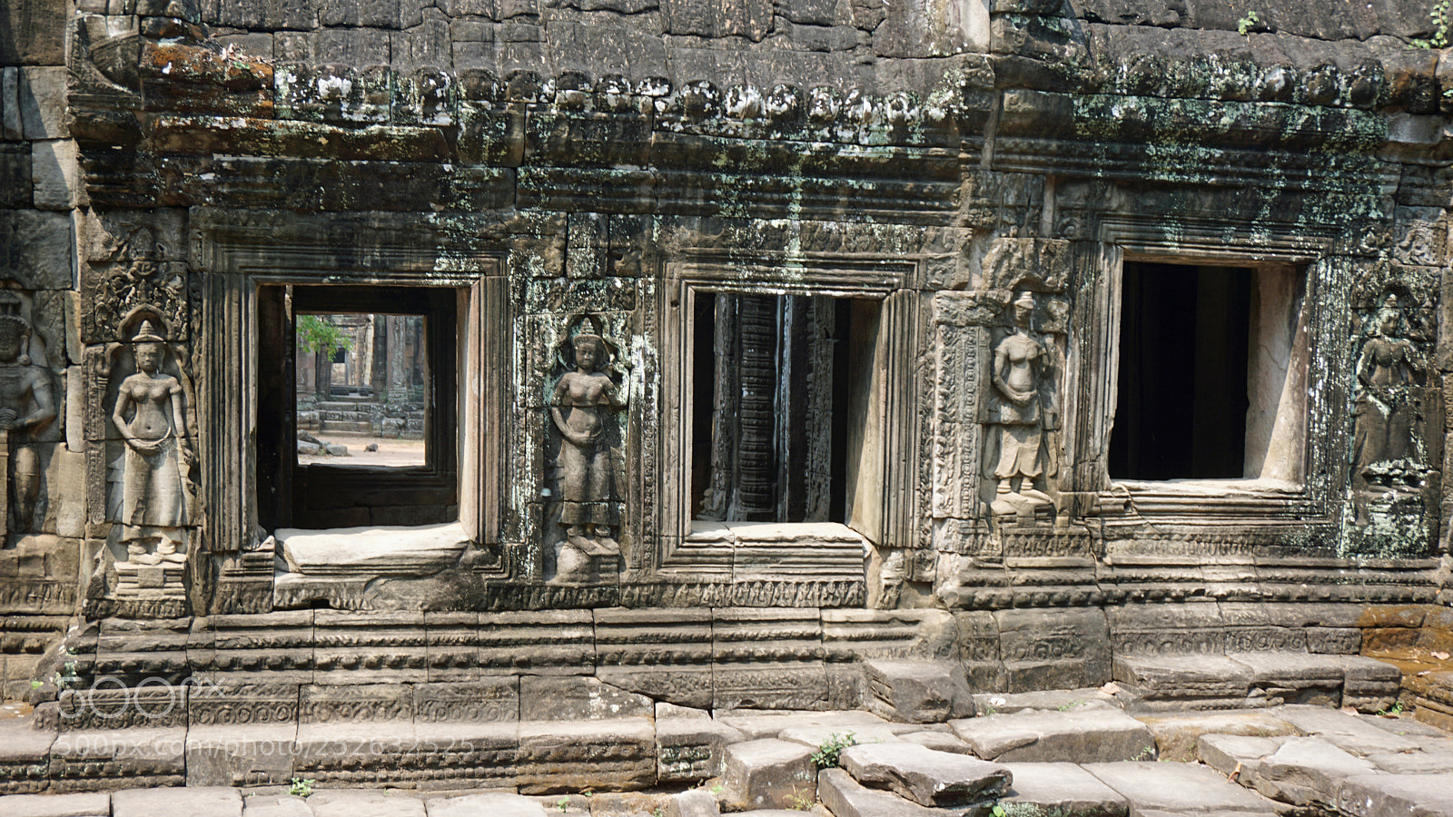 Sony a6000 sample photo. Ankor wat temple complex photography