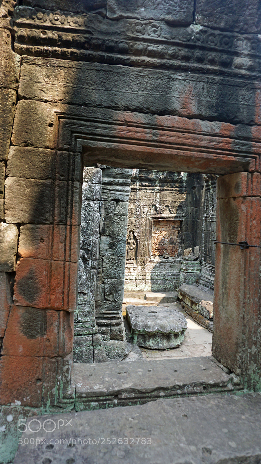 Sony a6000 sample photo. Ankor wat temple complex photography