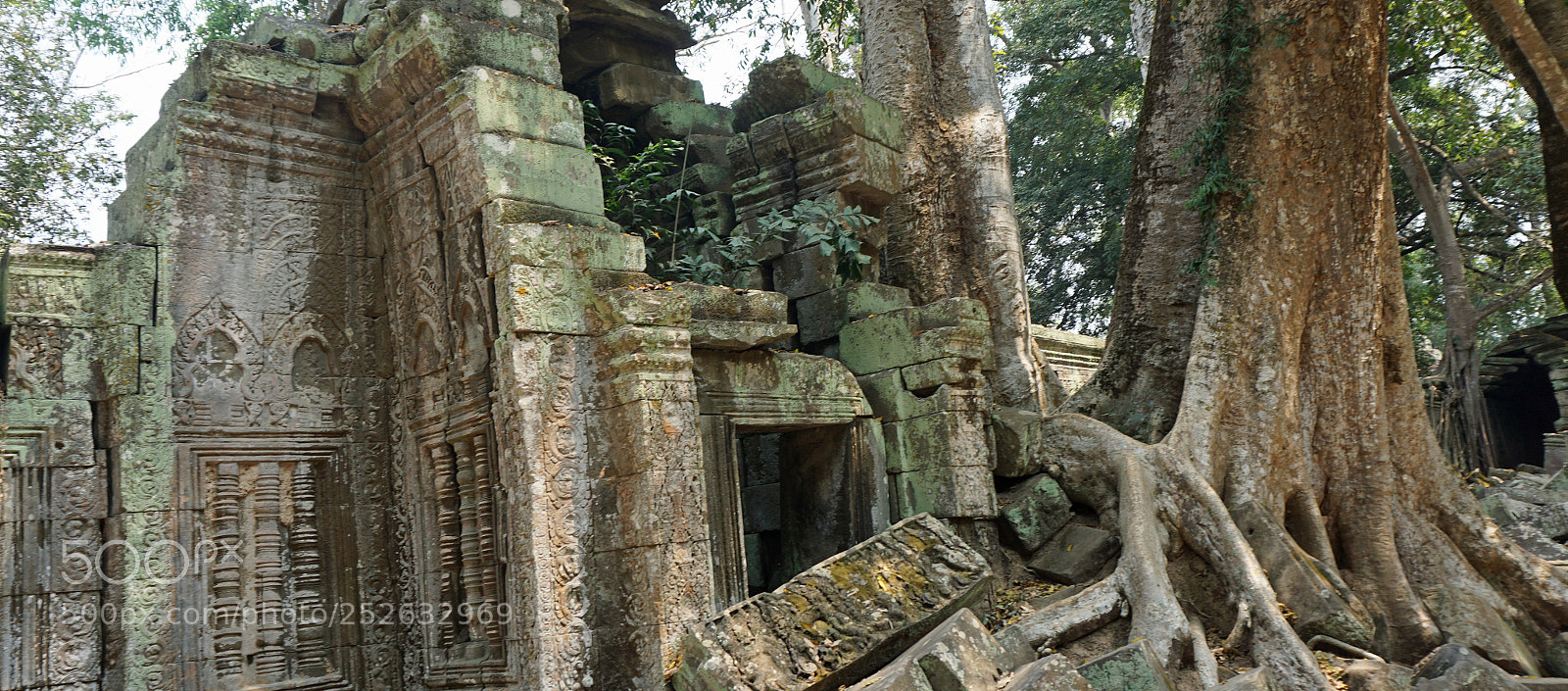Sony a6000 sample photo. Ankor wat temple complex photography