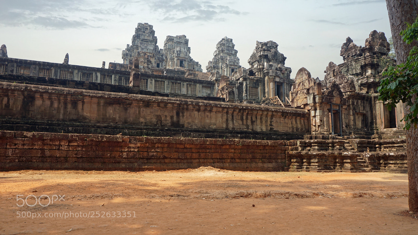 Sony a6000 sample photo. Ankor wat temple complex photography