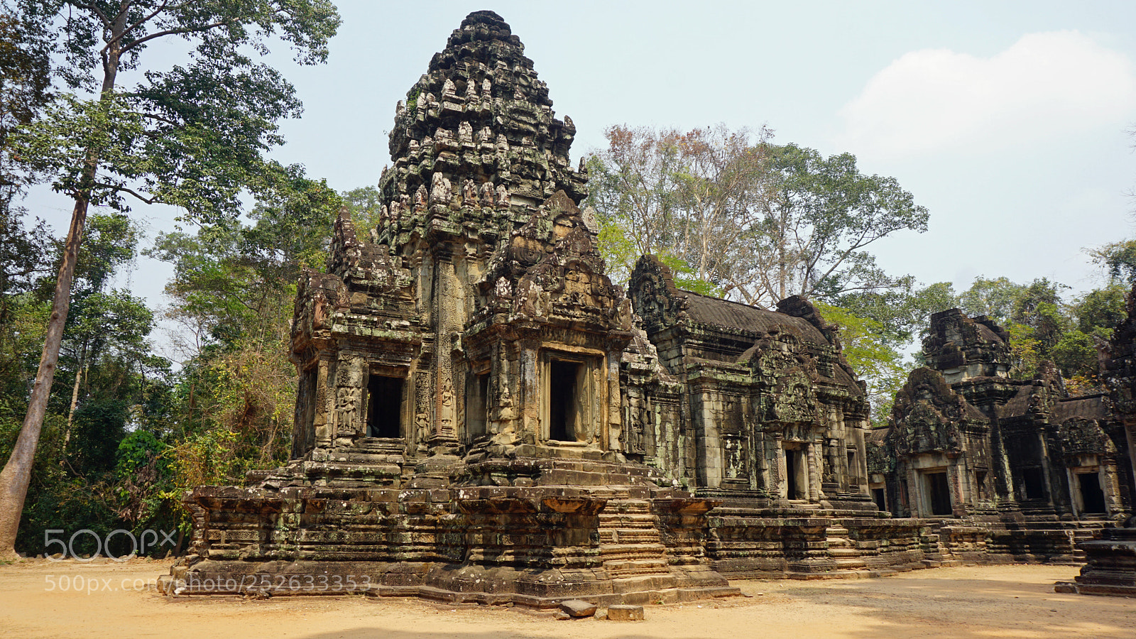 Sony a6000 sample photo. Ankor wat temple complex photography