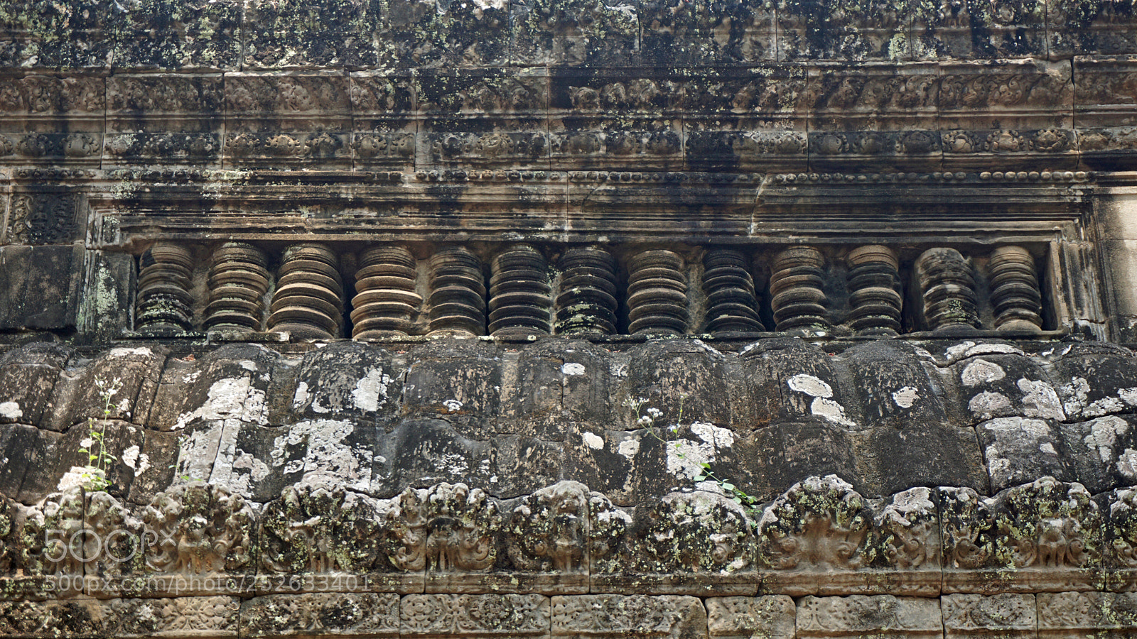 Sony a6000 sample photo. Angkor wat wall figures photography