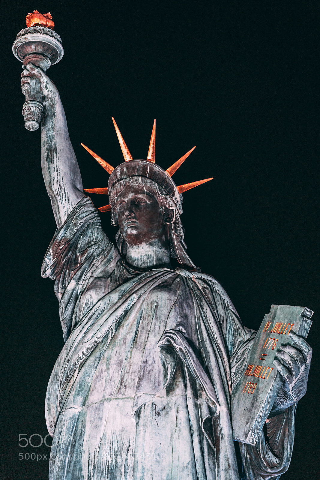 Sony a7R III sample photo. Statue of liberty close-up photography