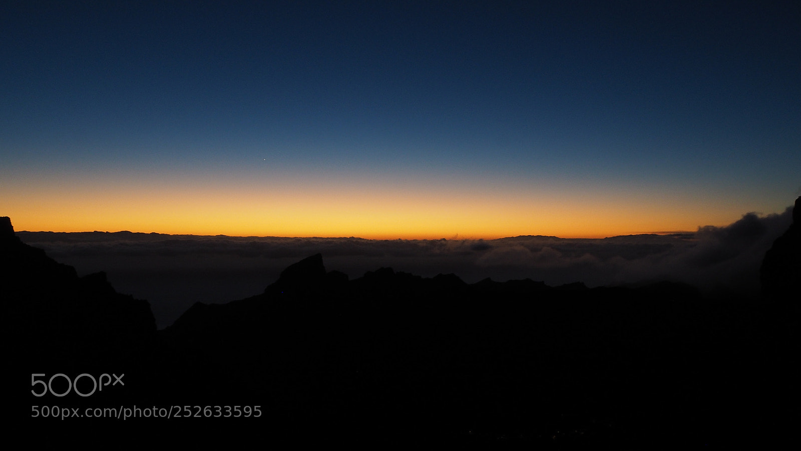 Olympus OM-D E-M10 II sample photo. Spanish sunset photography