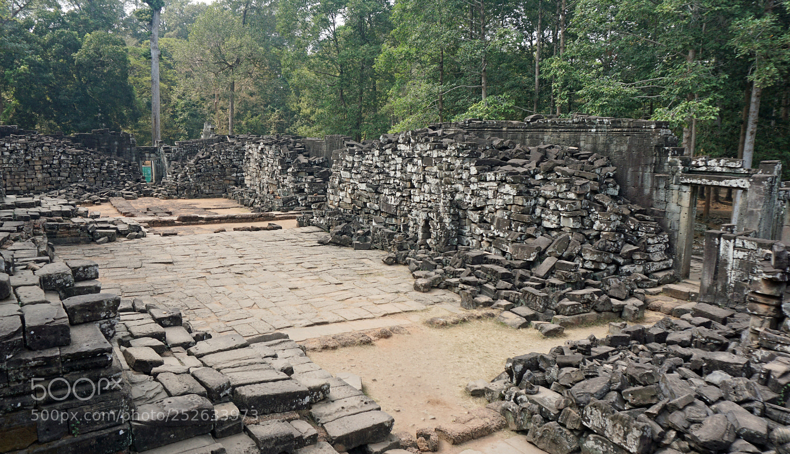 Sony a6000 sample photo. Ankor wat temple complex photography