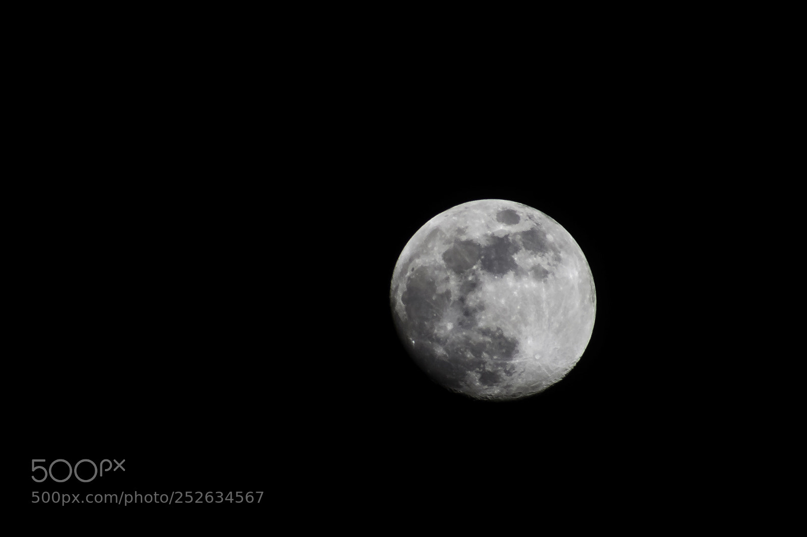 Canon EOS 600D (Rebel EOS T3i / EOS Kiss X5) sample photo. Moon photography