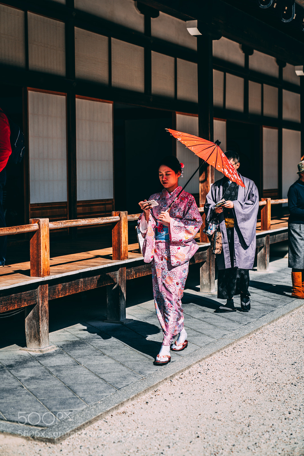 Sony a7R III sample photo. Traditional fashion photography