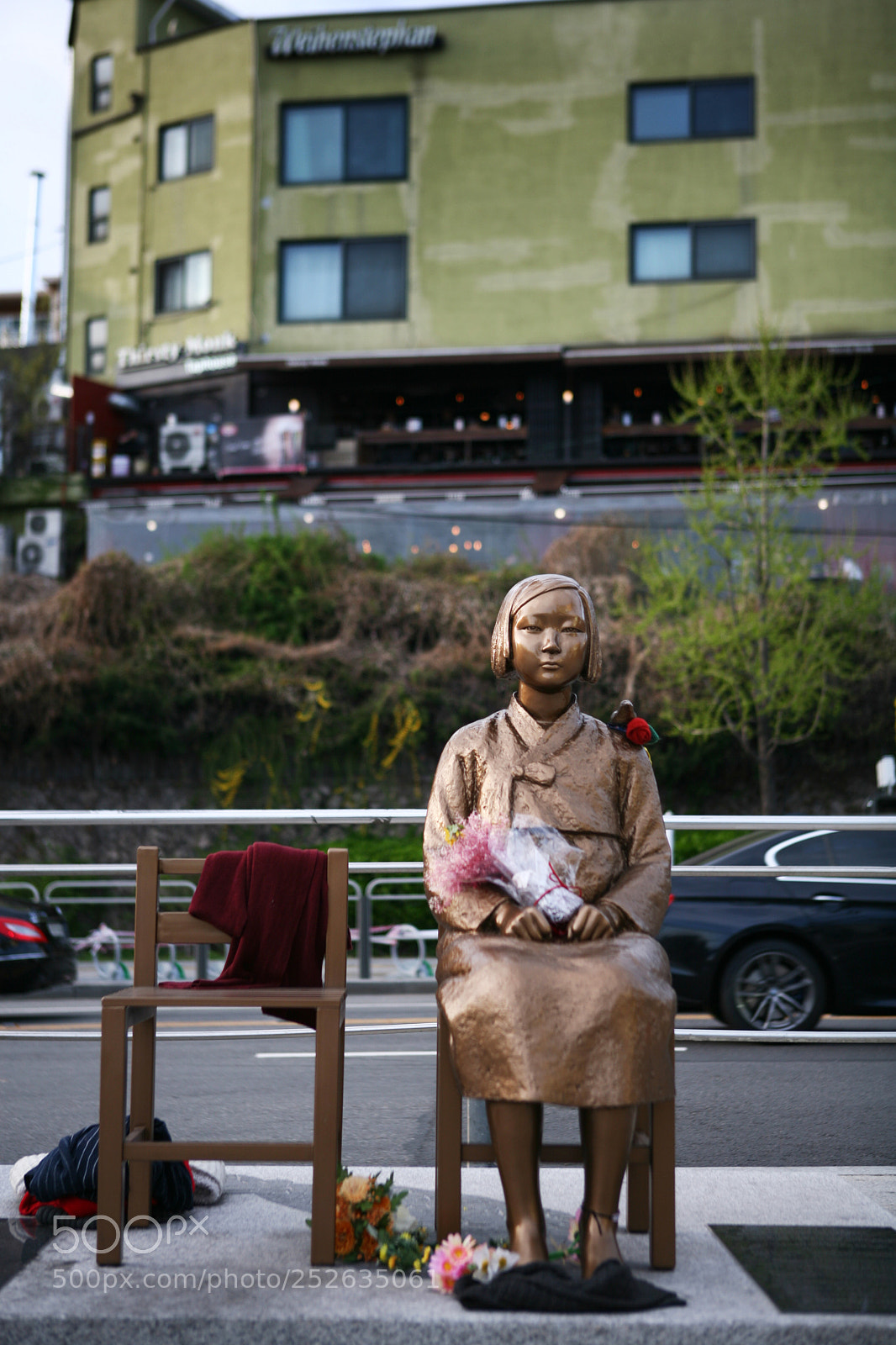Canon EOS 5D sample photo. Itaewon photography