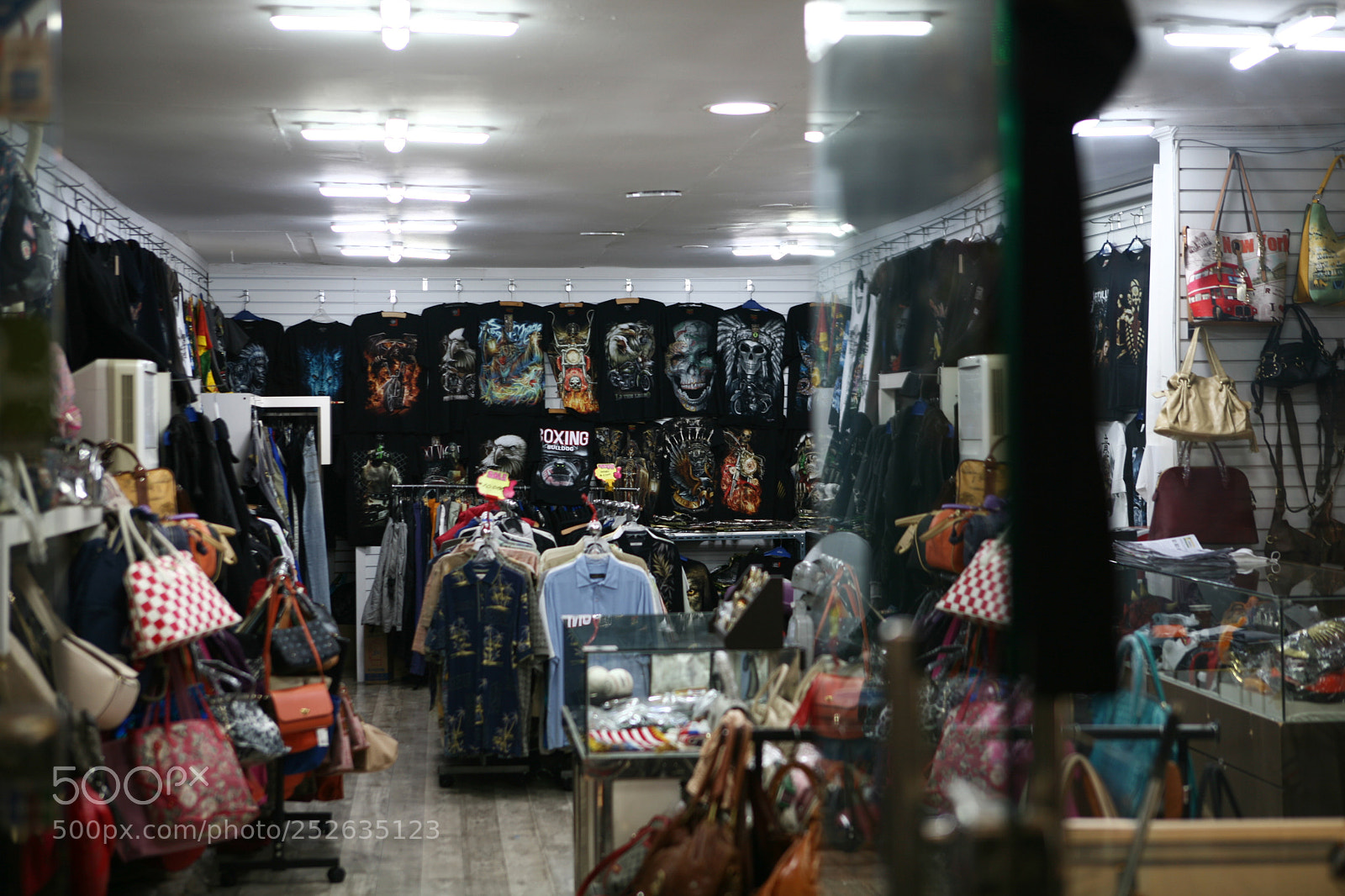 Canon EOS 5D sample photo. Itaewon photography