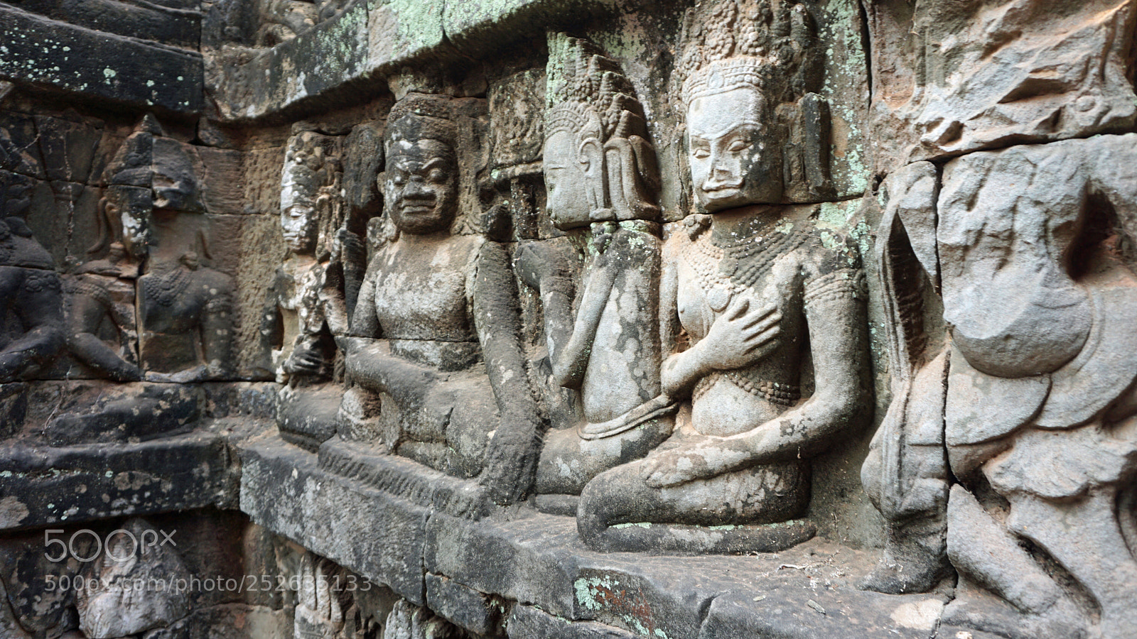 Sony a6000 sample photo. Angkor wat wall figures photography
