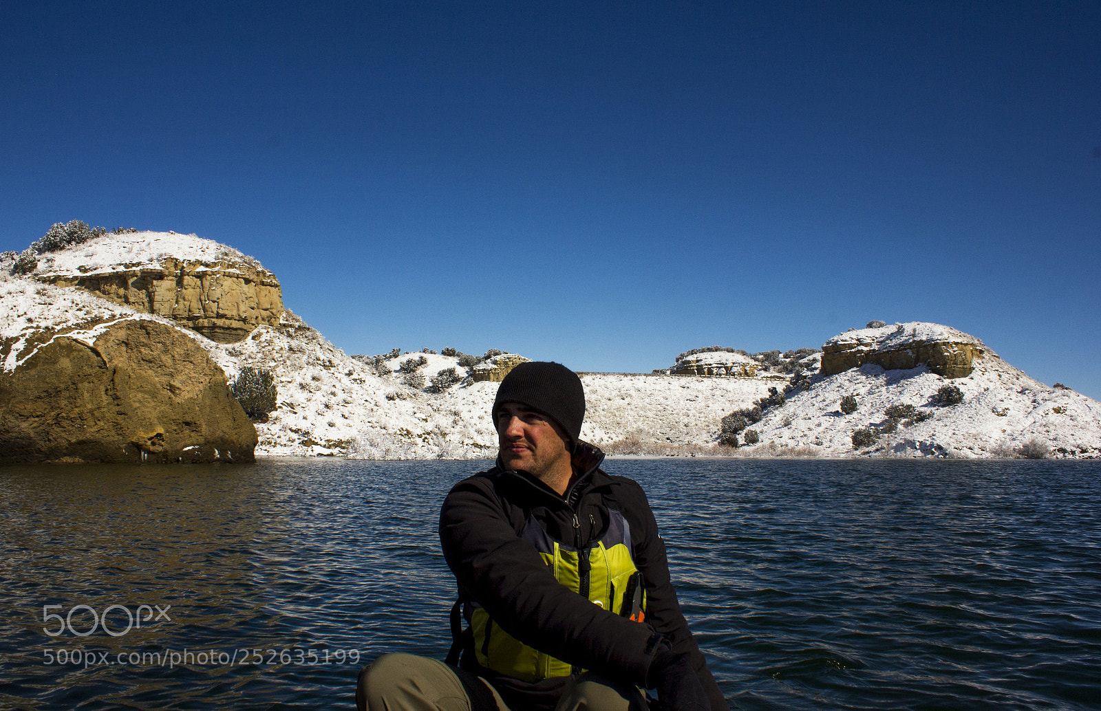 Canon EOS 550D (EOS Rebel T2i / EOS Kiss X4) sample photo. Snowy rock formations pueblo photography