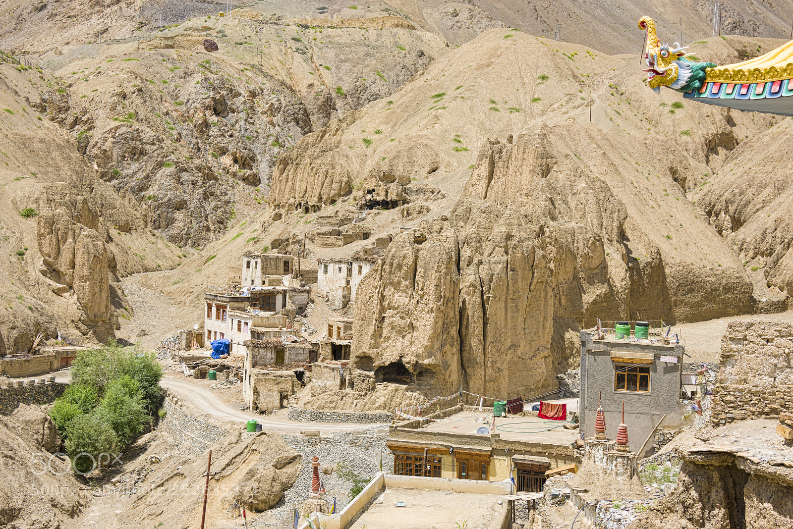 Nikon D810 sample photo. Overview from lamayuru monastery photography
