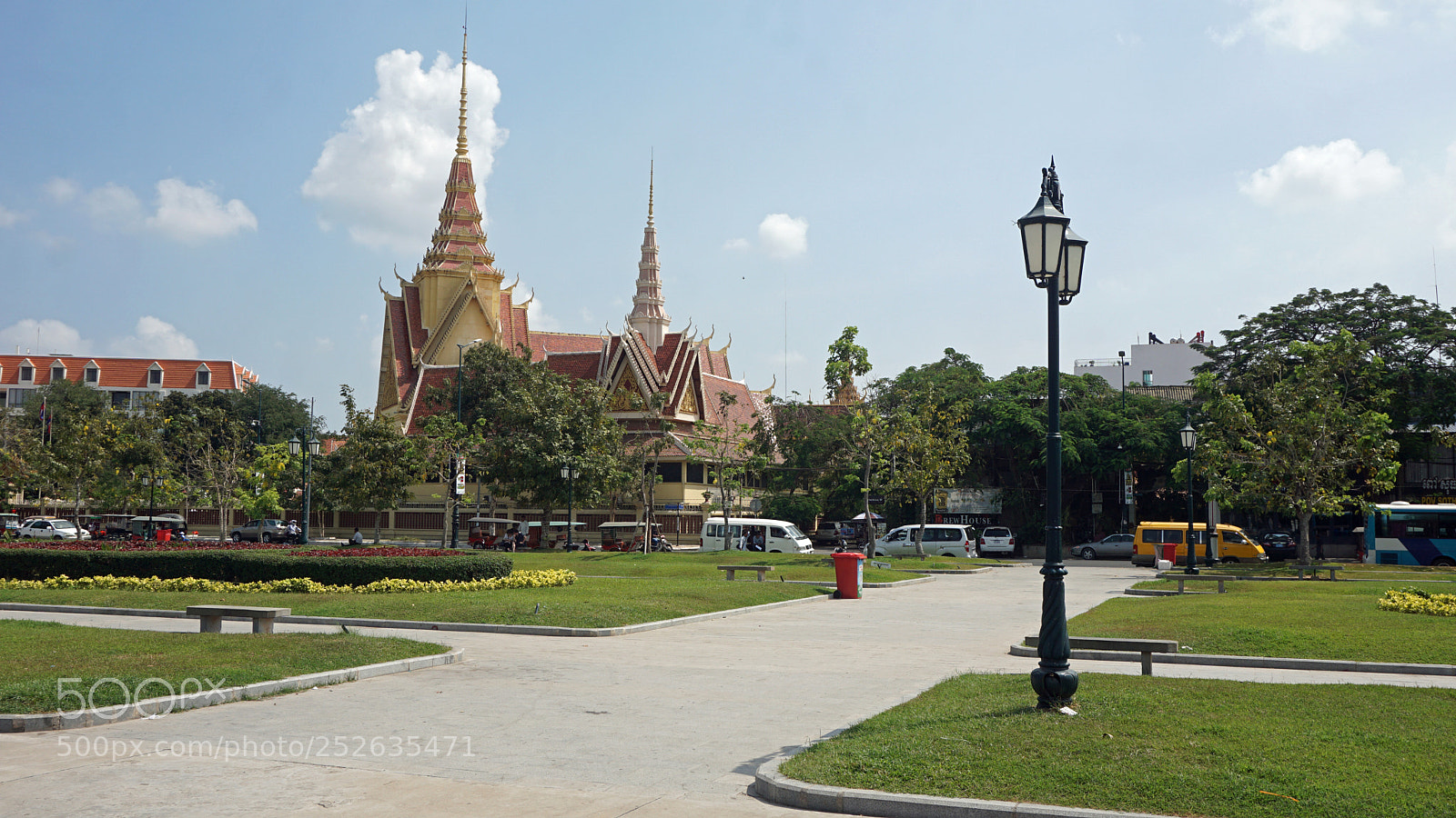 Sony a6000 sample photo. Phnom penh landmark photography