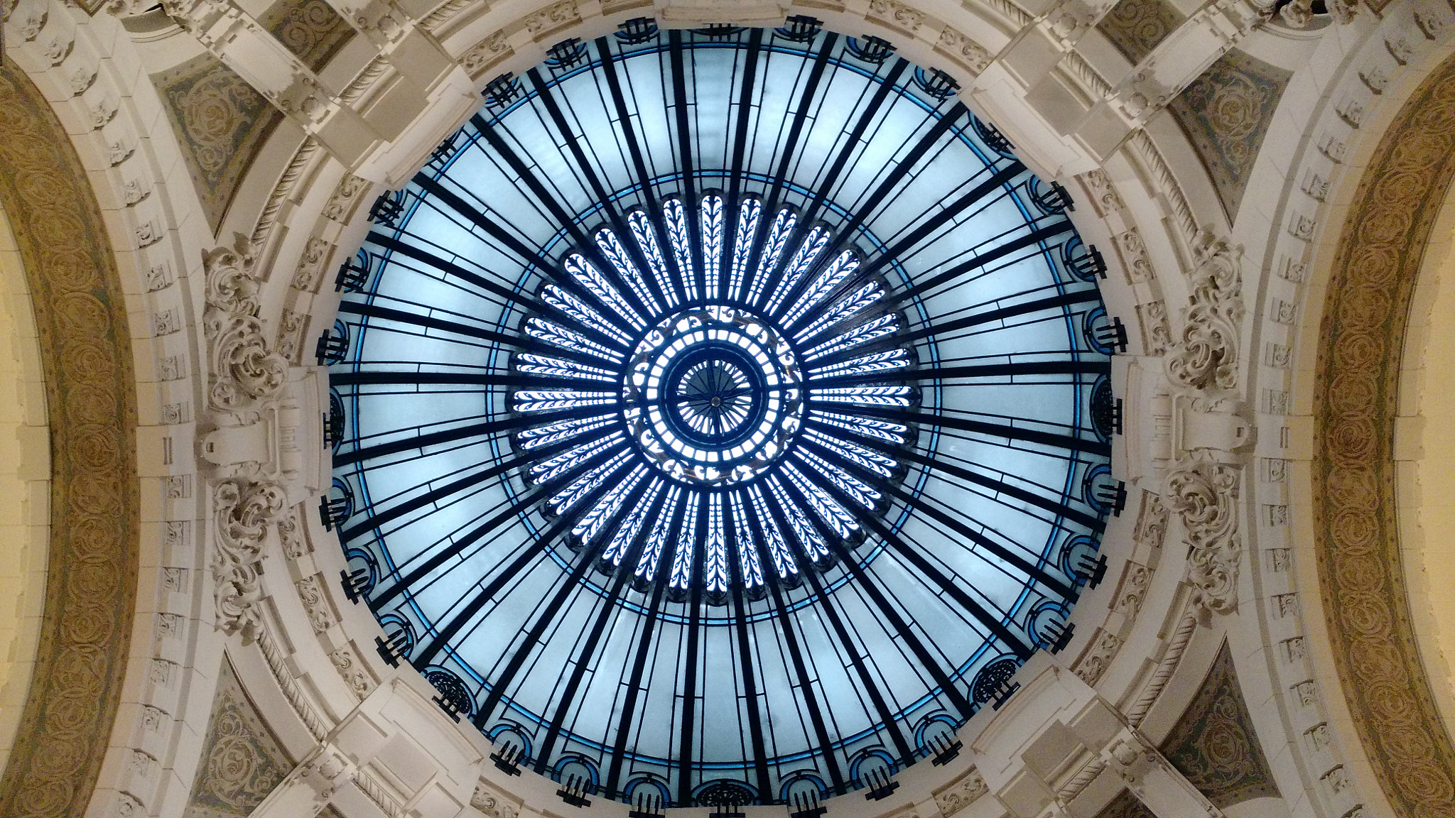 Motorola Moto X (2nd Gen) sample photo. Lovely roof photography