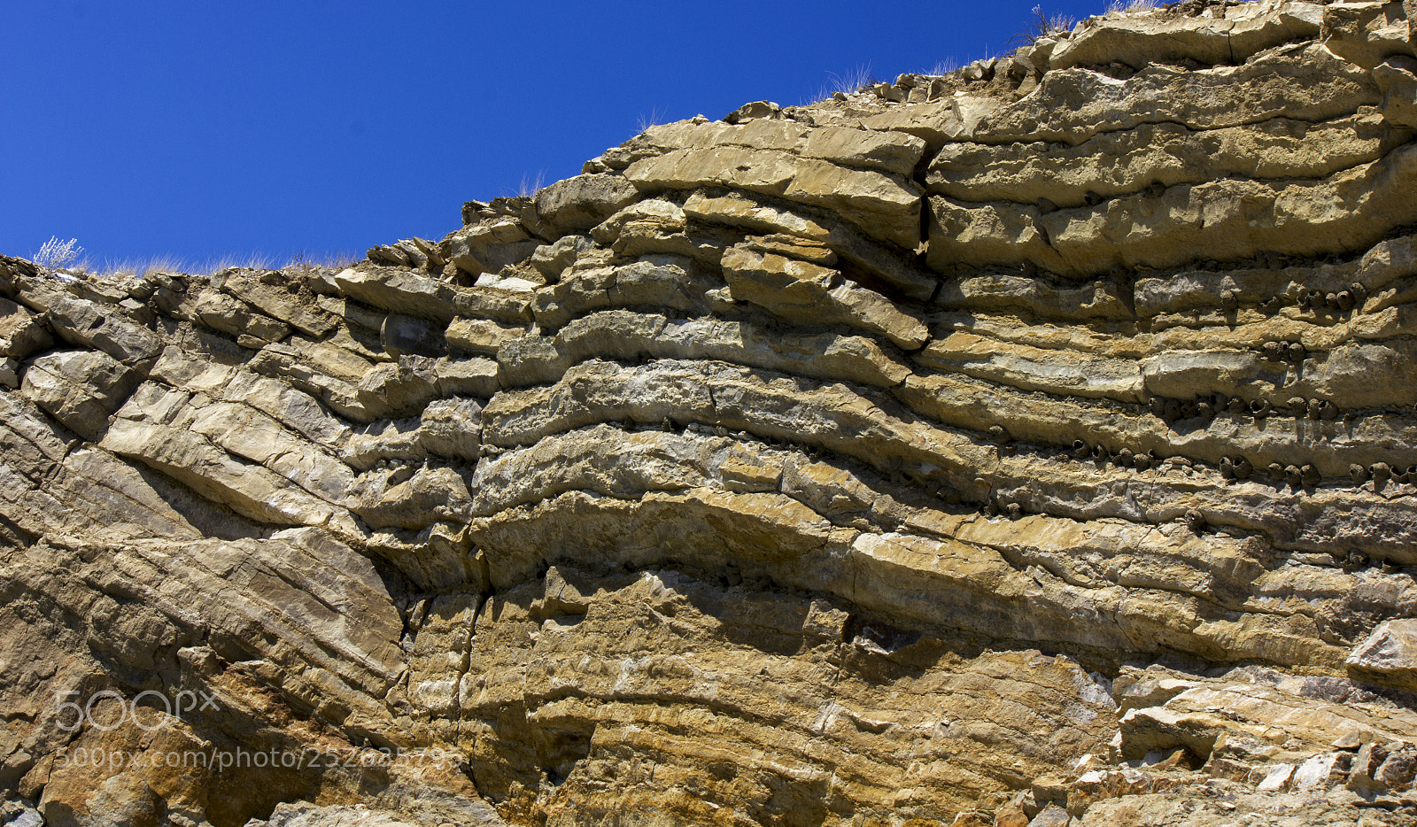 Canon EOS 550D (EOS Rebel T2i / EOS Kiss X4) sample photo. Snowy rock formations pueblo photography