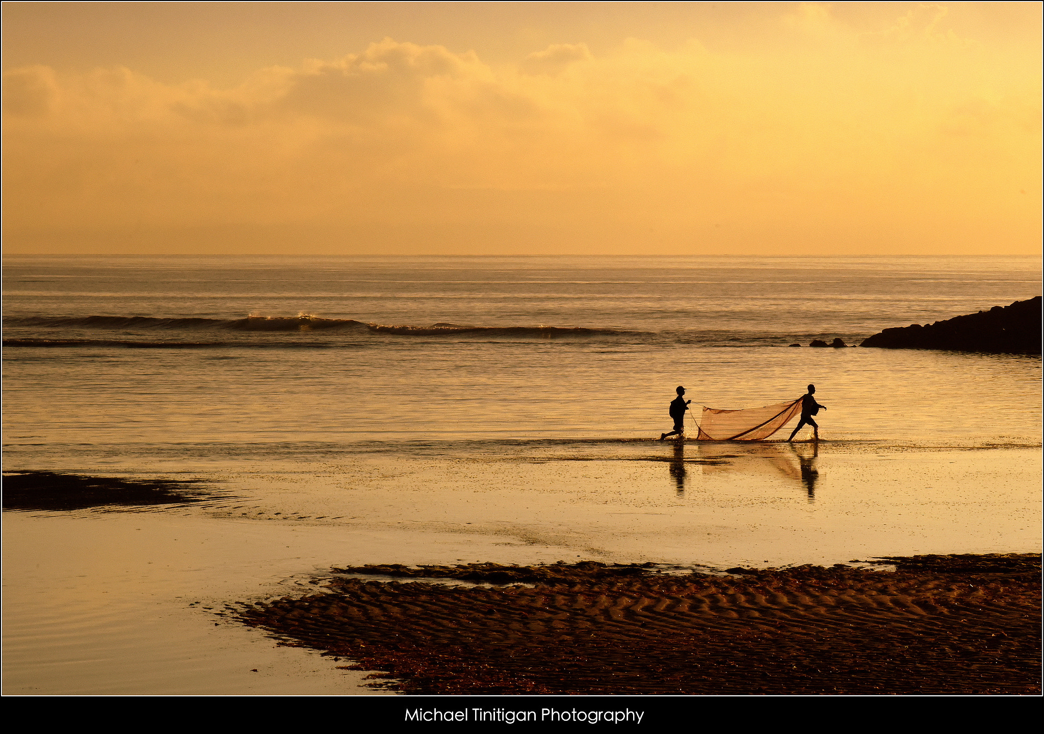 Nikon AF-S Nikkor 24-120mm F4G ED VR sample photo. Sunset supermen photography