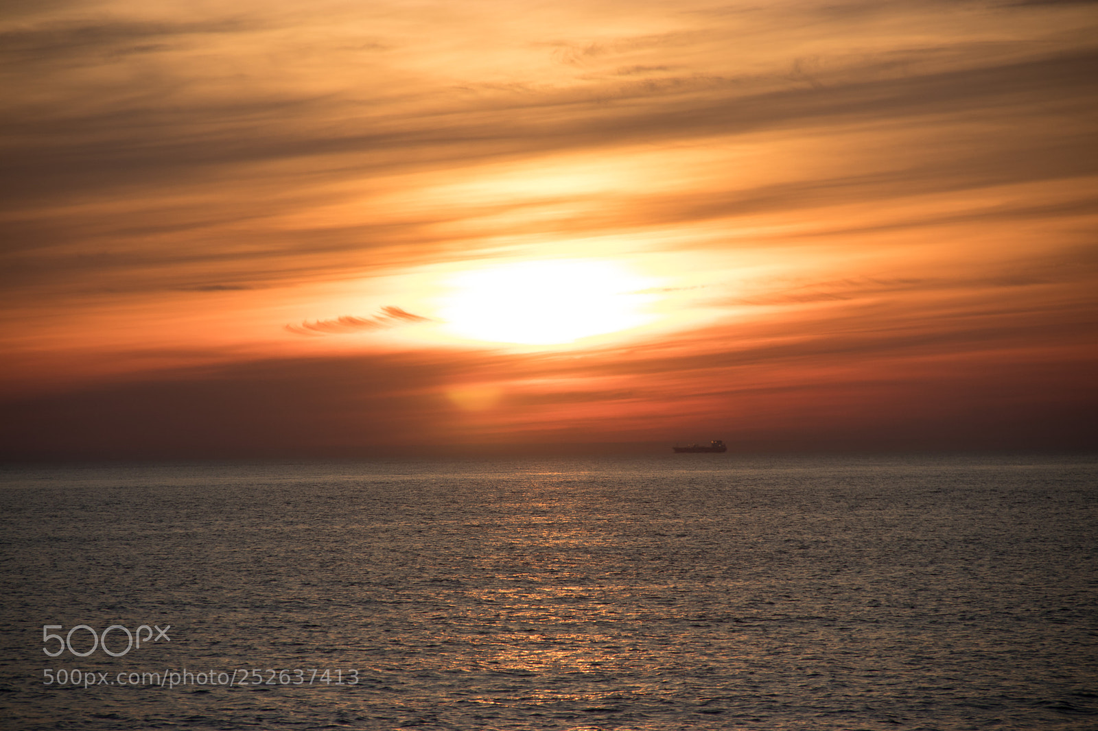 Canon EOS 200D (EOS Rebel SL2 / EOS Kiss X9) sample photo. Sunset beauty photography