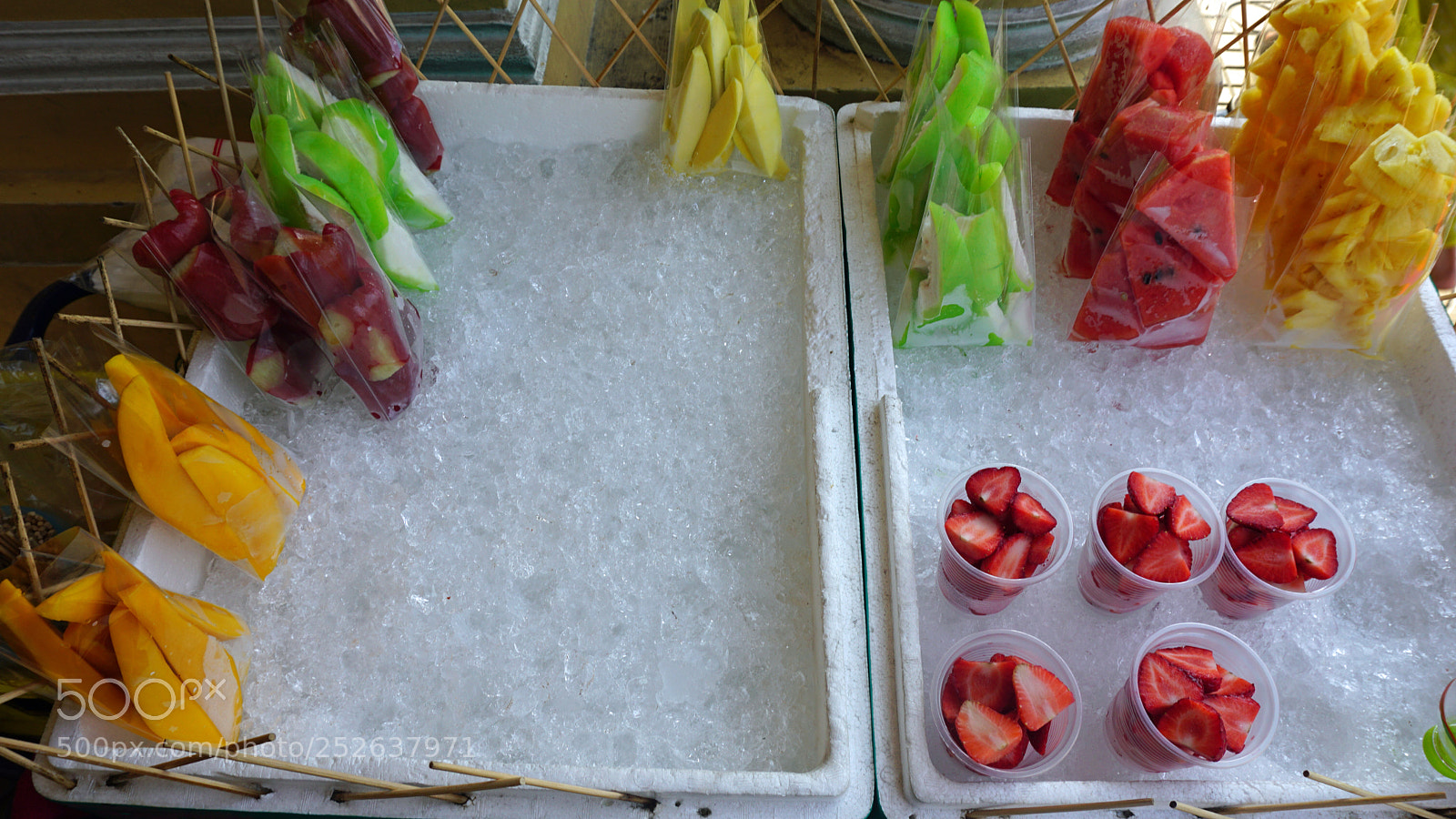 Sony a6000 sample photo. Bangkok street food photography