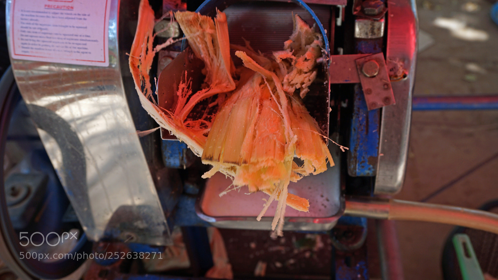 Sony a6000 sample photo. Battambang street market photography