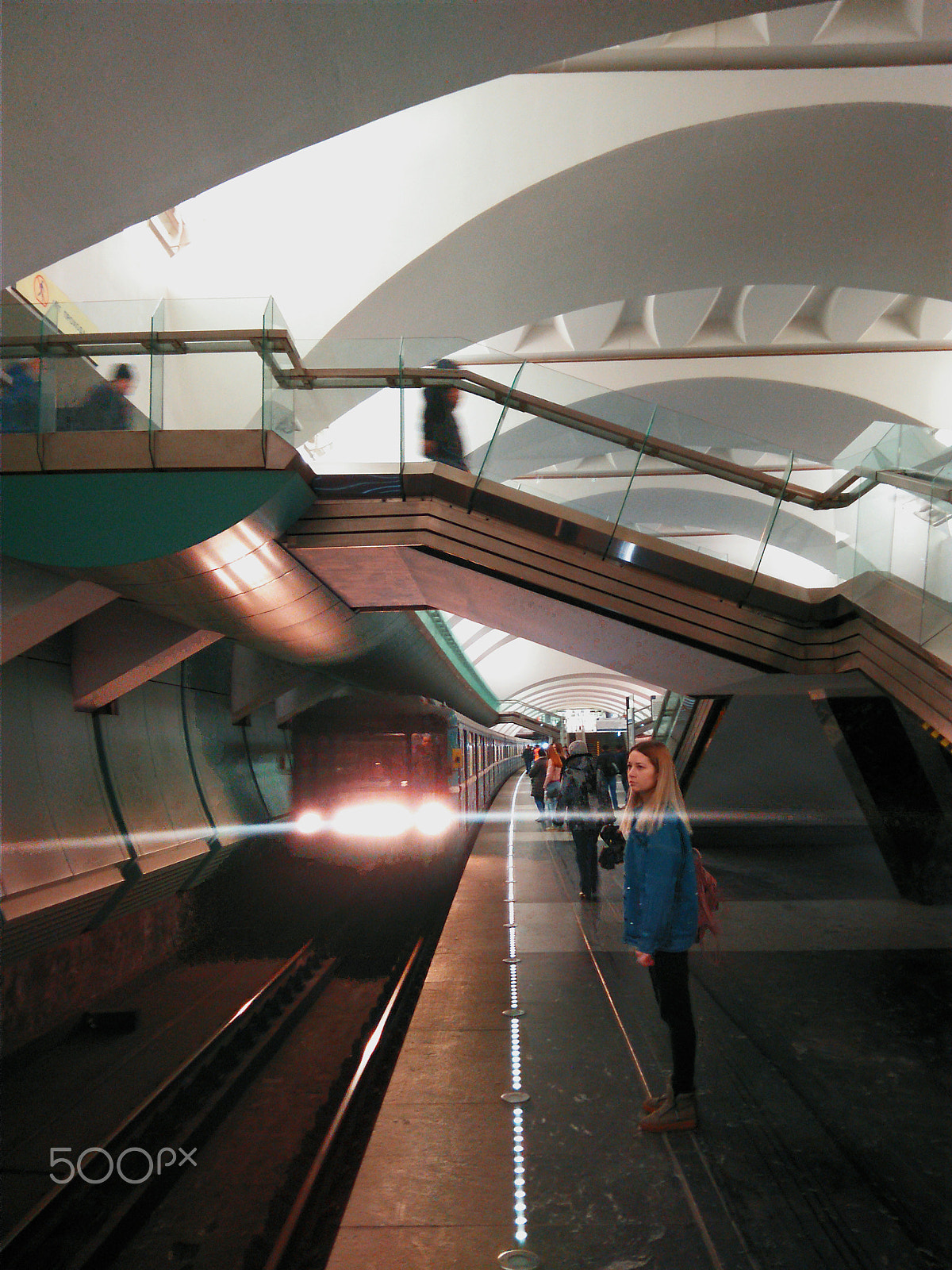 ASUS X013D sample photo. метро photography