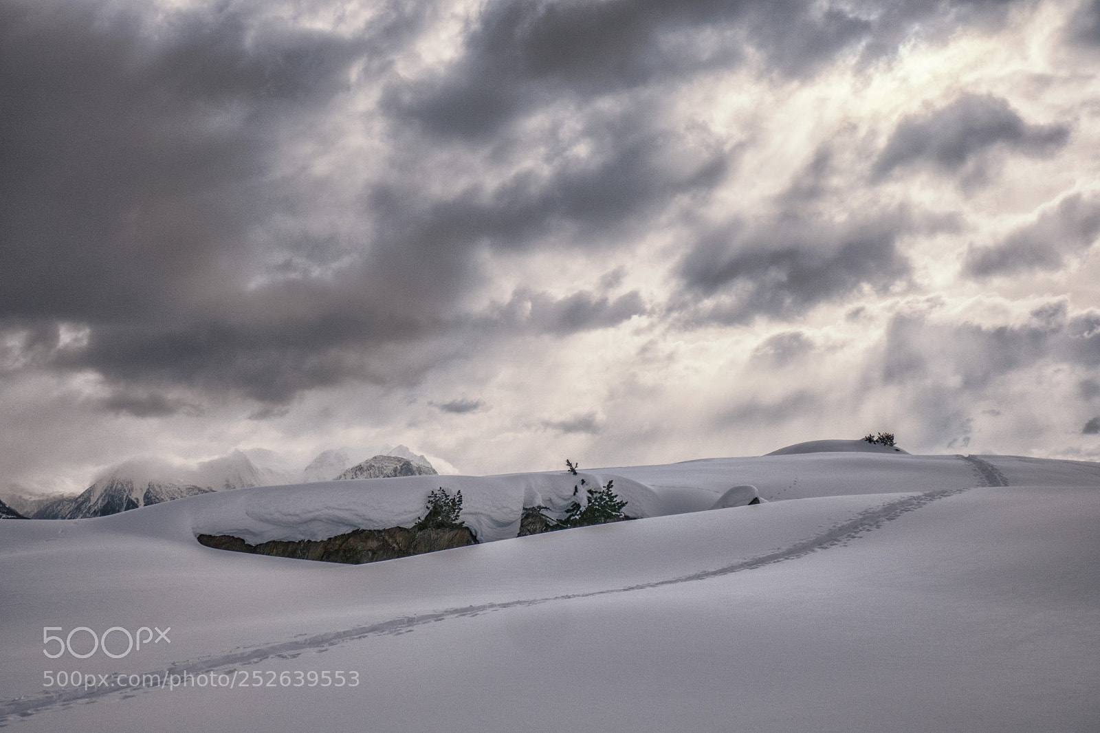 Panasonic DMC-TZ101 sample photo. Nur wolken, berge und photography