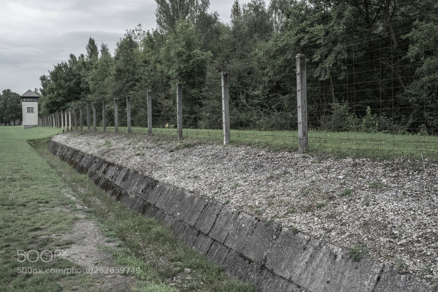 Fujifilm X-T1 sample photo. Dachau 7 photography