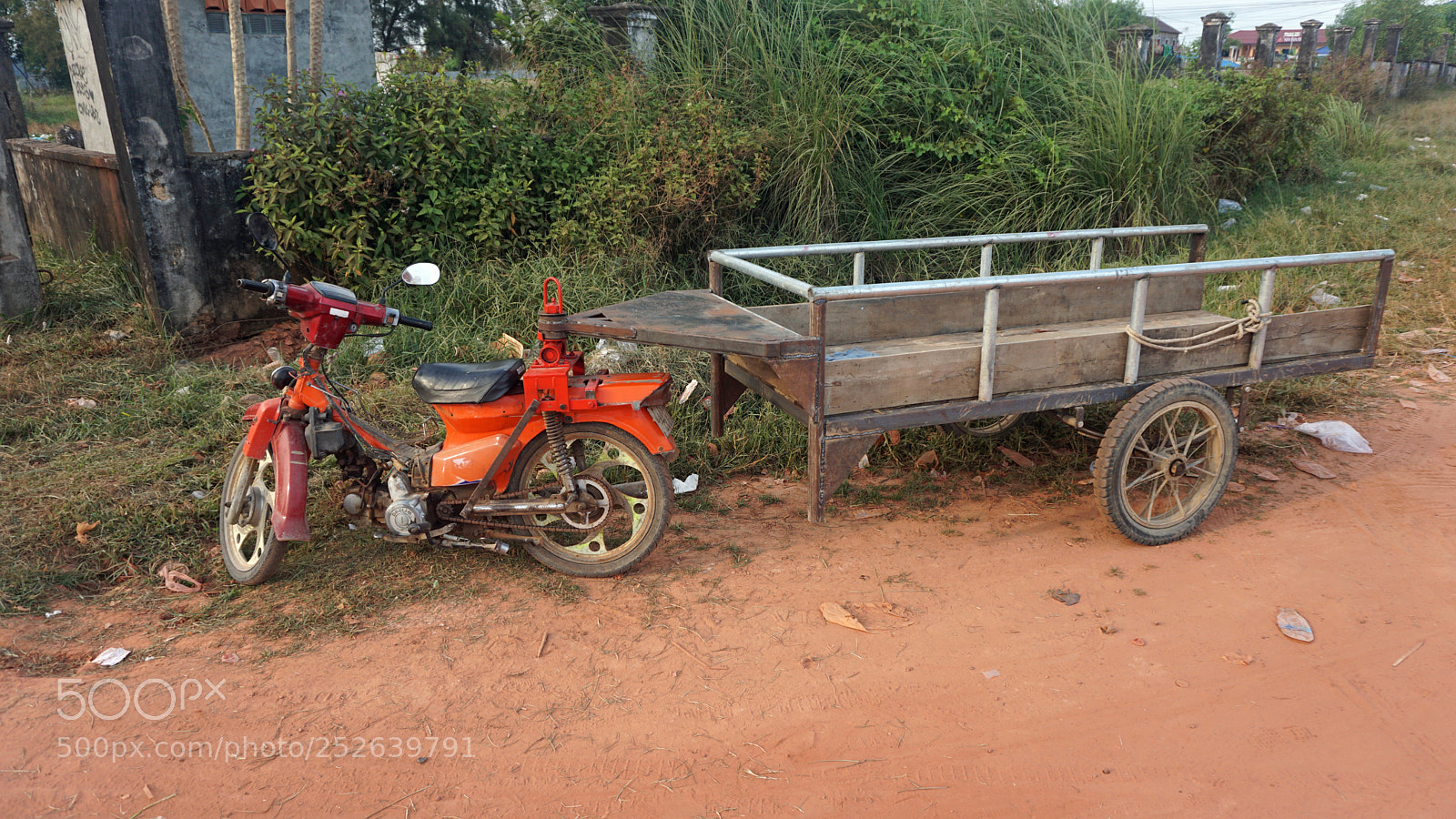 Sony a6000 sample photo. Rotten moped photography