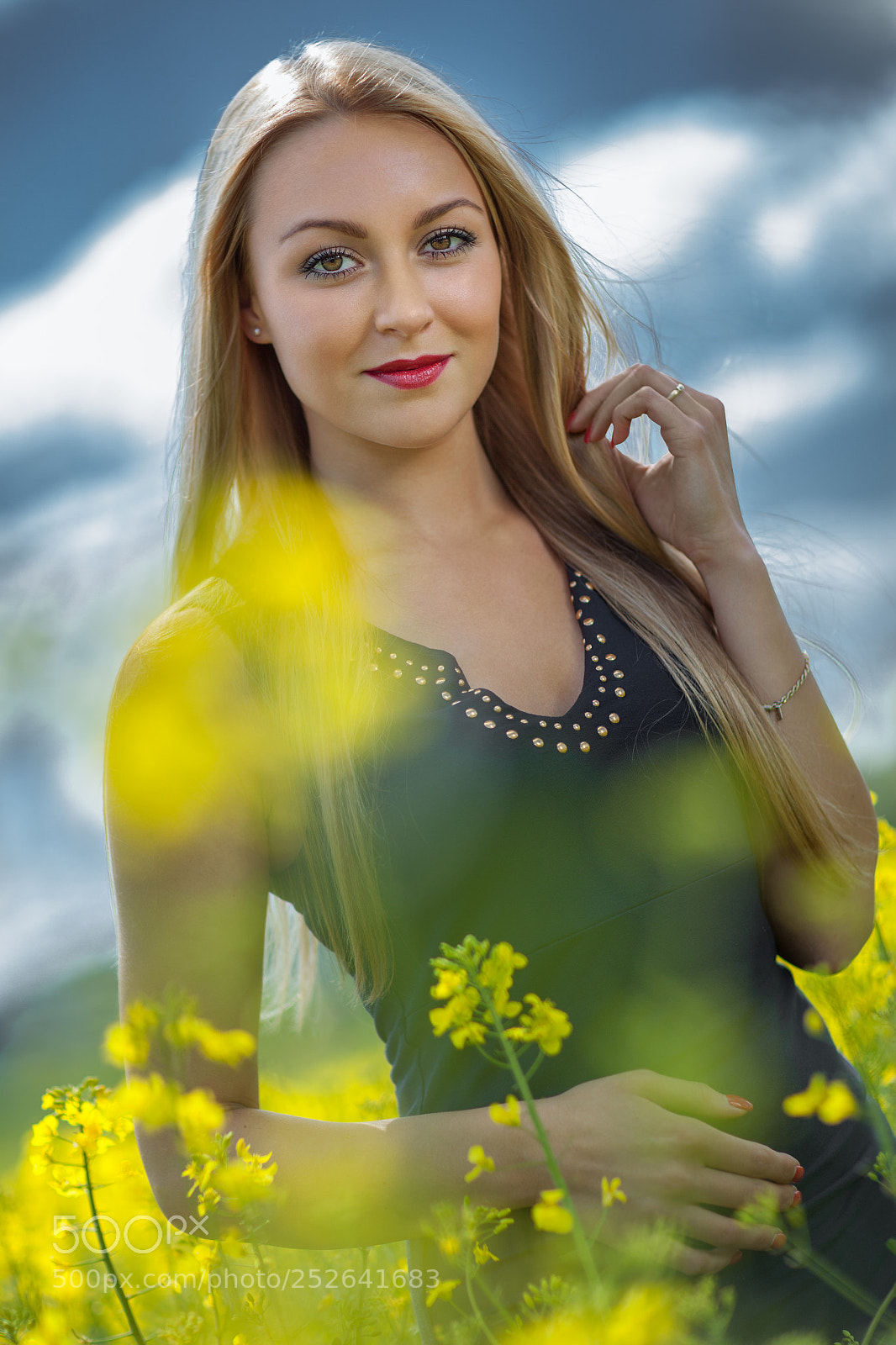 Canon EOS 5D Mark II sample photo. Ellen photography
