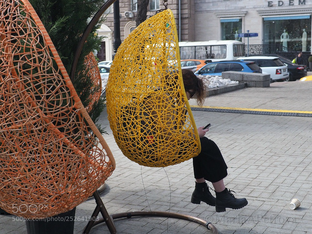 Olympus OM-D E-M5 II sample photo. Spring in moscow  photography