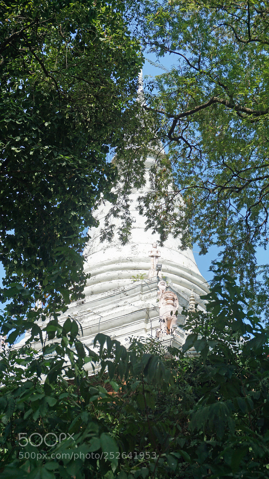 Sony a6000 sample photo. Wat phnom temple complex photography