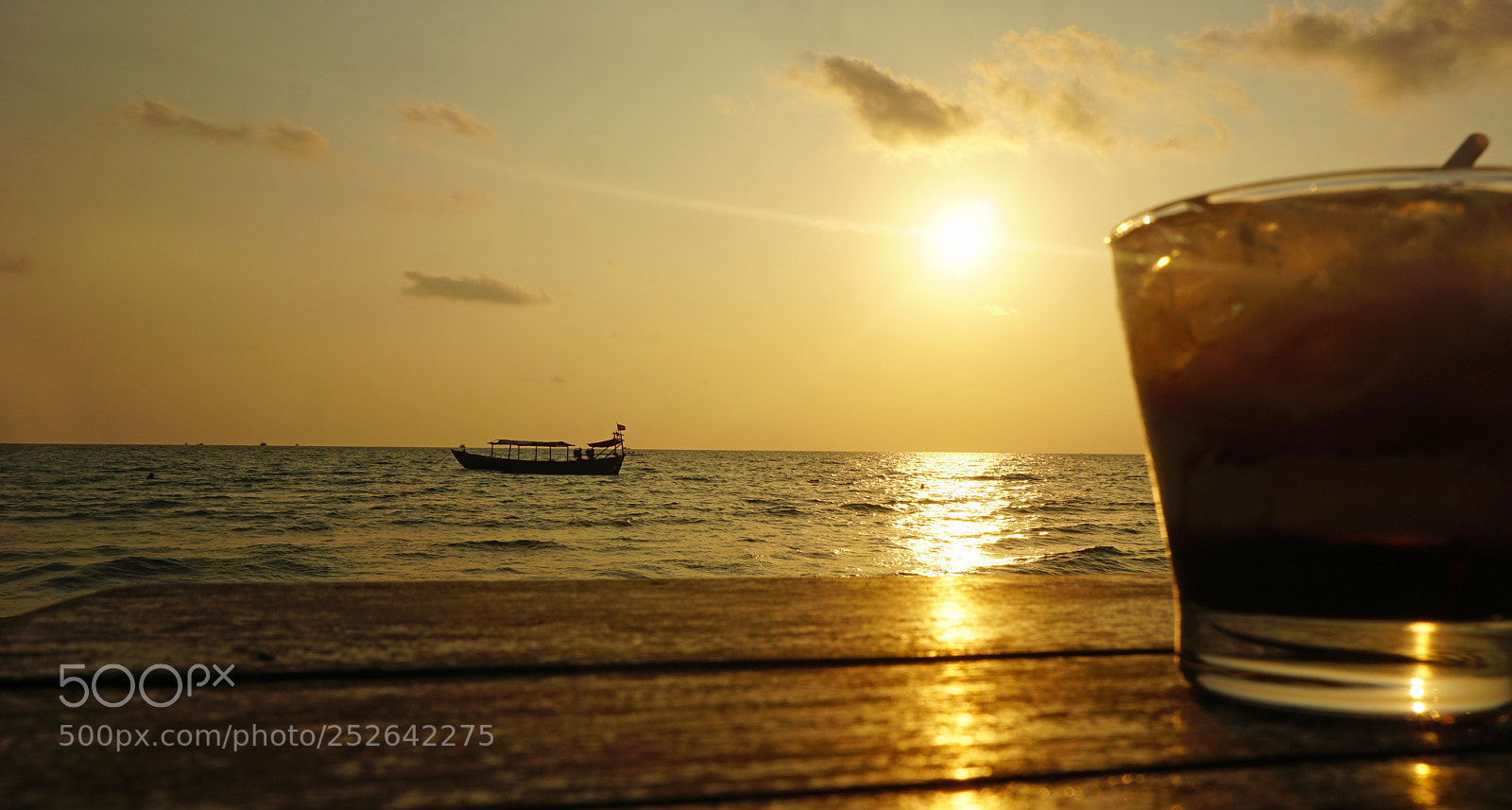 Sony a6000 sample photo. Sunset cocktail photography