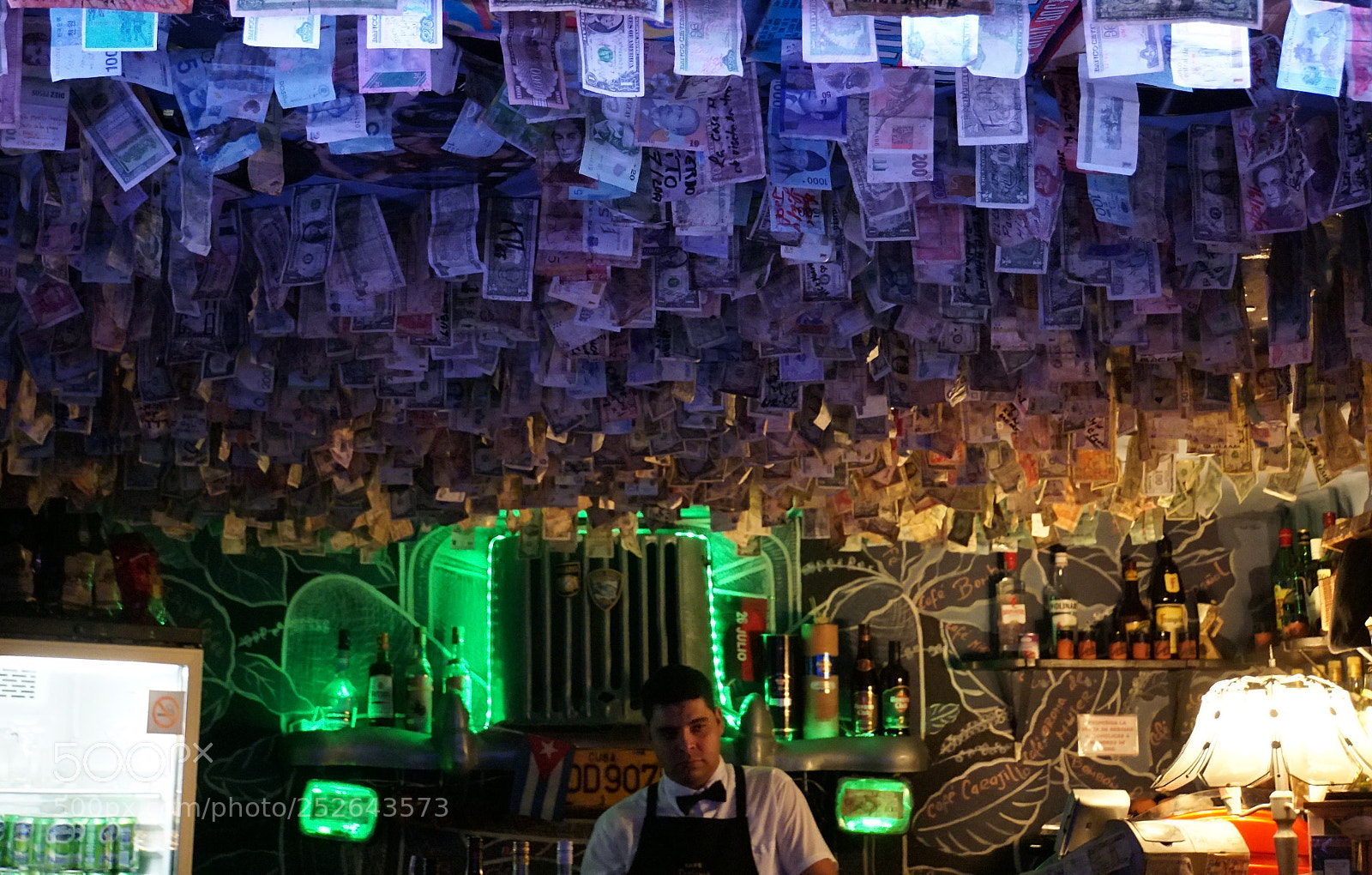 Sony a6500 sample photo. Money ceiling photography