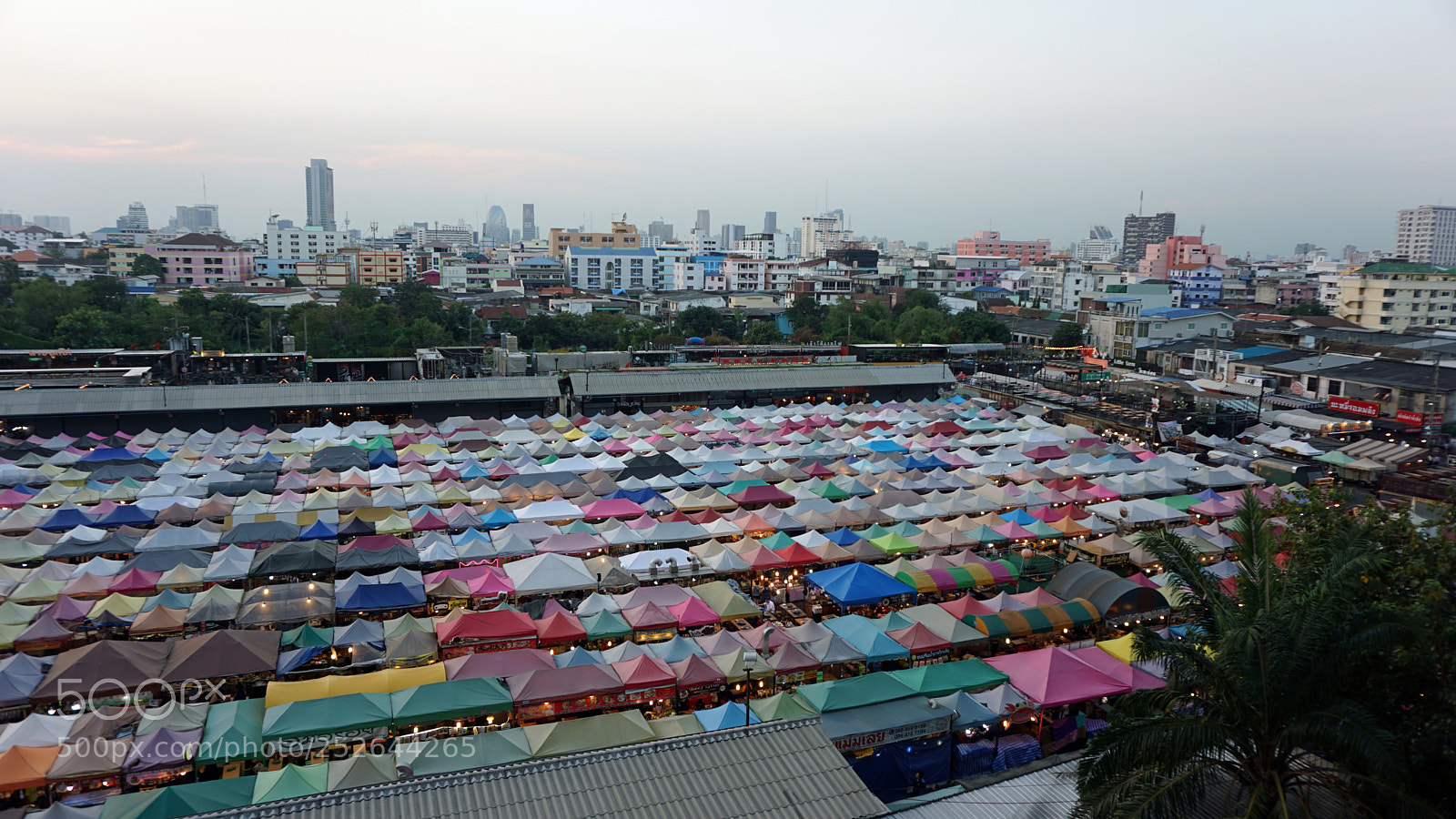 Sony a6000 sample photo. Bangkok, thailand - february photography