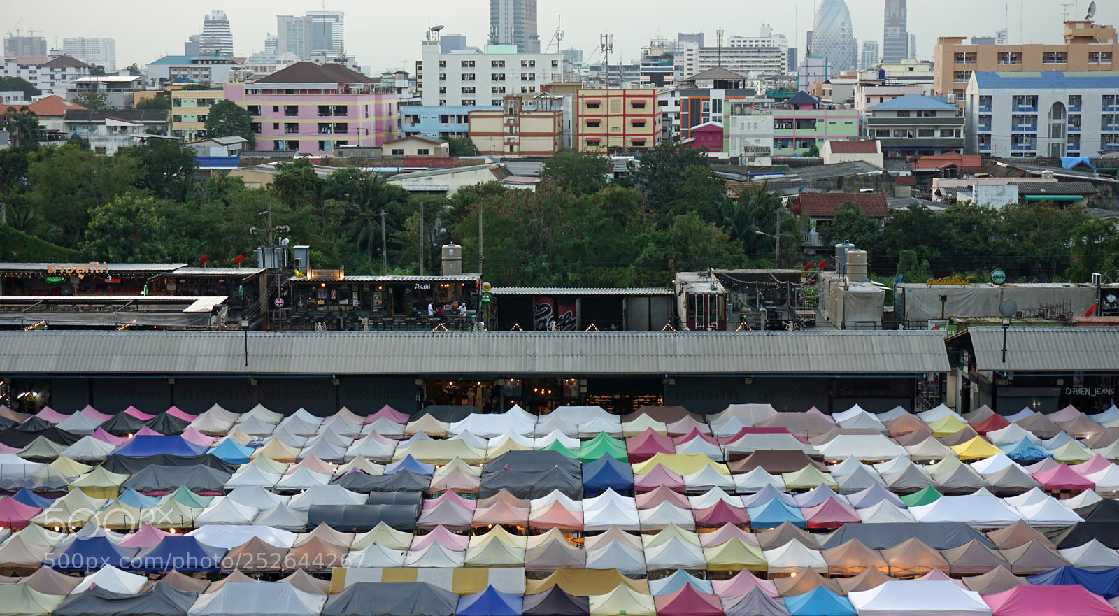 Sony a6000 sample photo. Bangkok, thailand - february photography