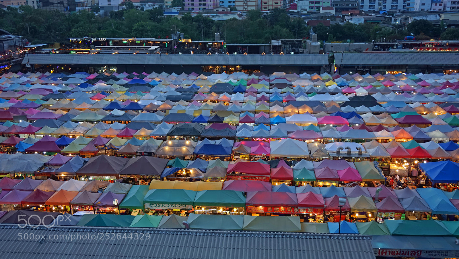 Sony a6000 sample photo. Bangkok, thailand - february photography
