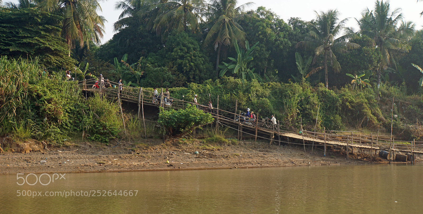 Sony a6000 sample photo. Siem reap, tonle sap photography