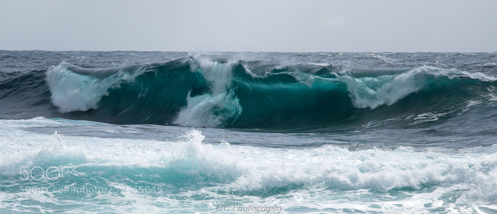 Nikon D810 sample photo. The wave in corsica photography
