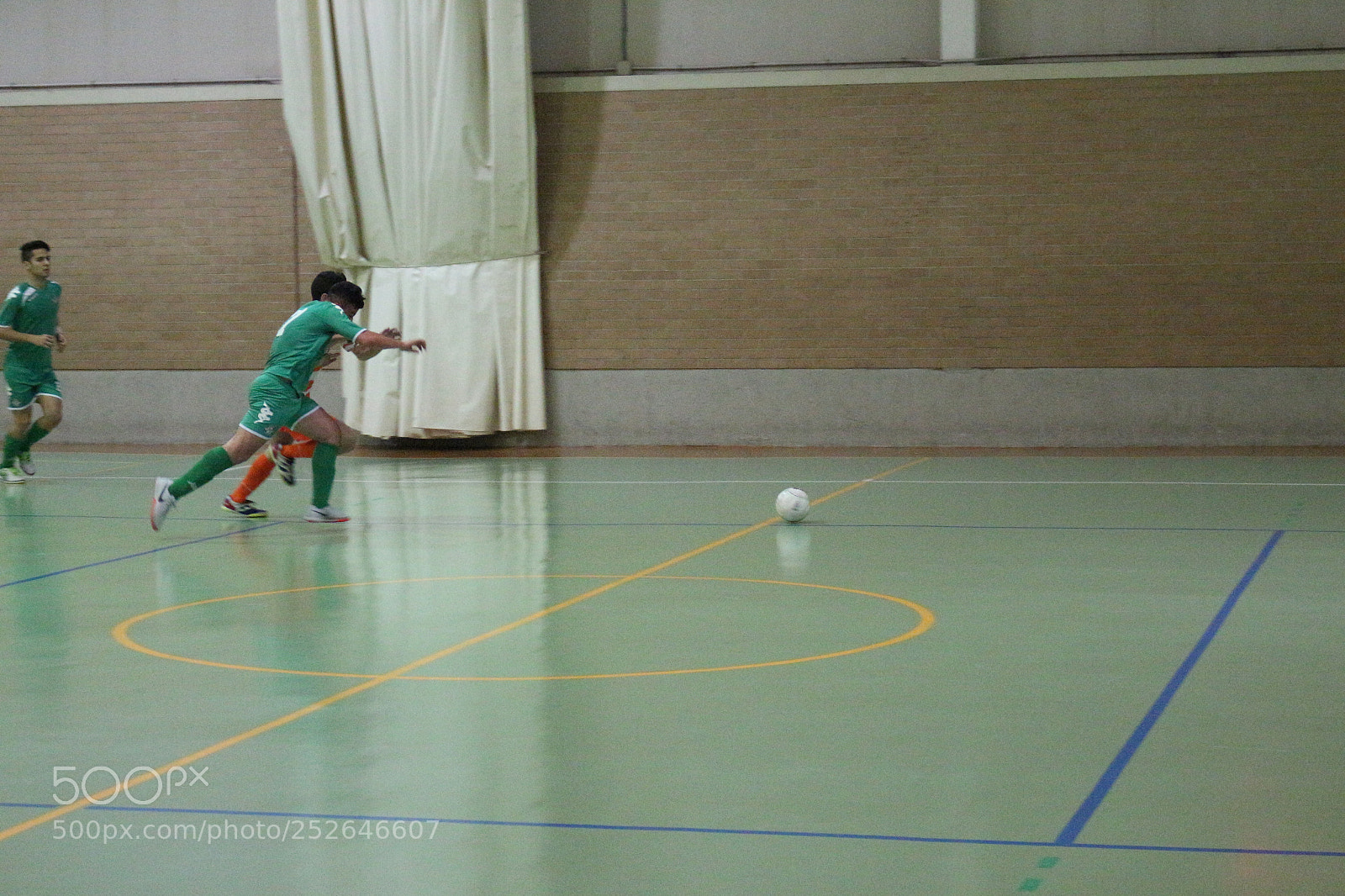 Canon EOS 700D (EOS Rebel T5i / EOS Kiss X7i) sample photo. Img photography