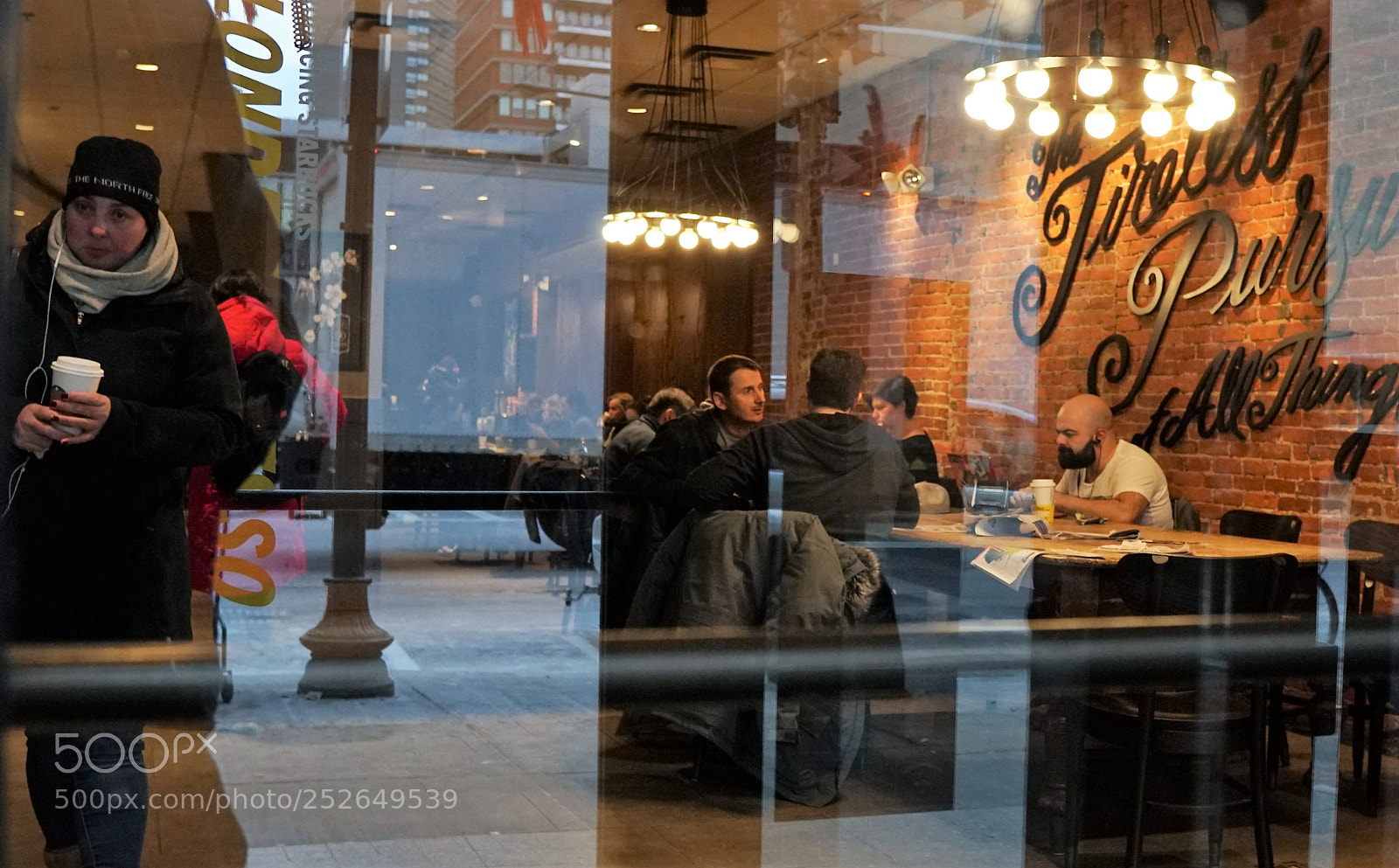 Sony a6500 sample photo. Entering starbucks photography