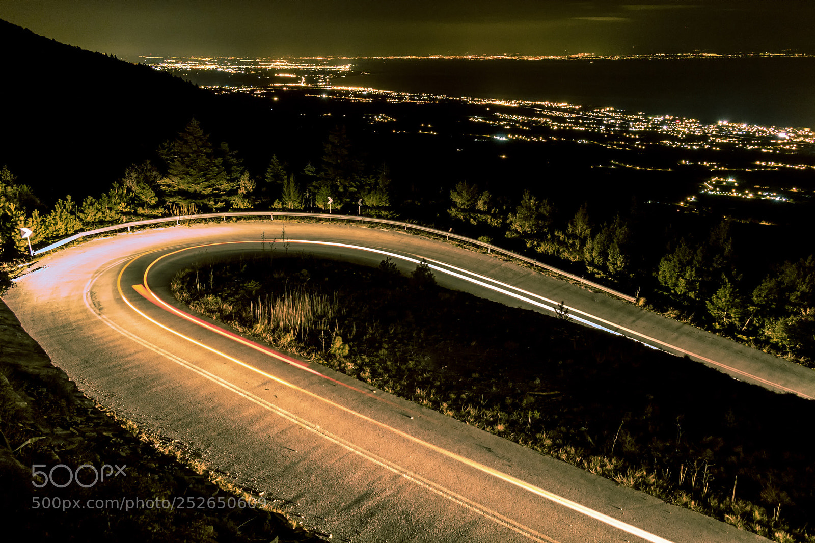 Canon EOS 80D sample photo. Greece at night  photography