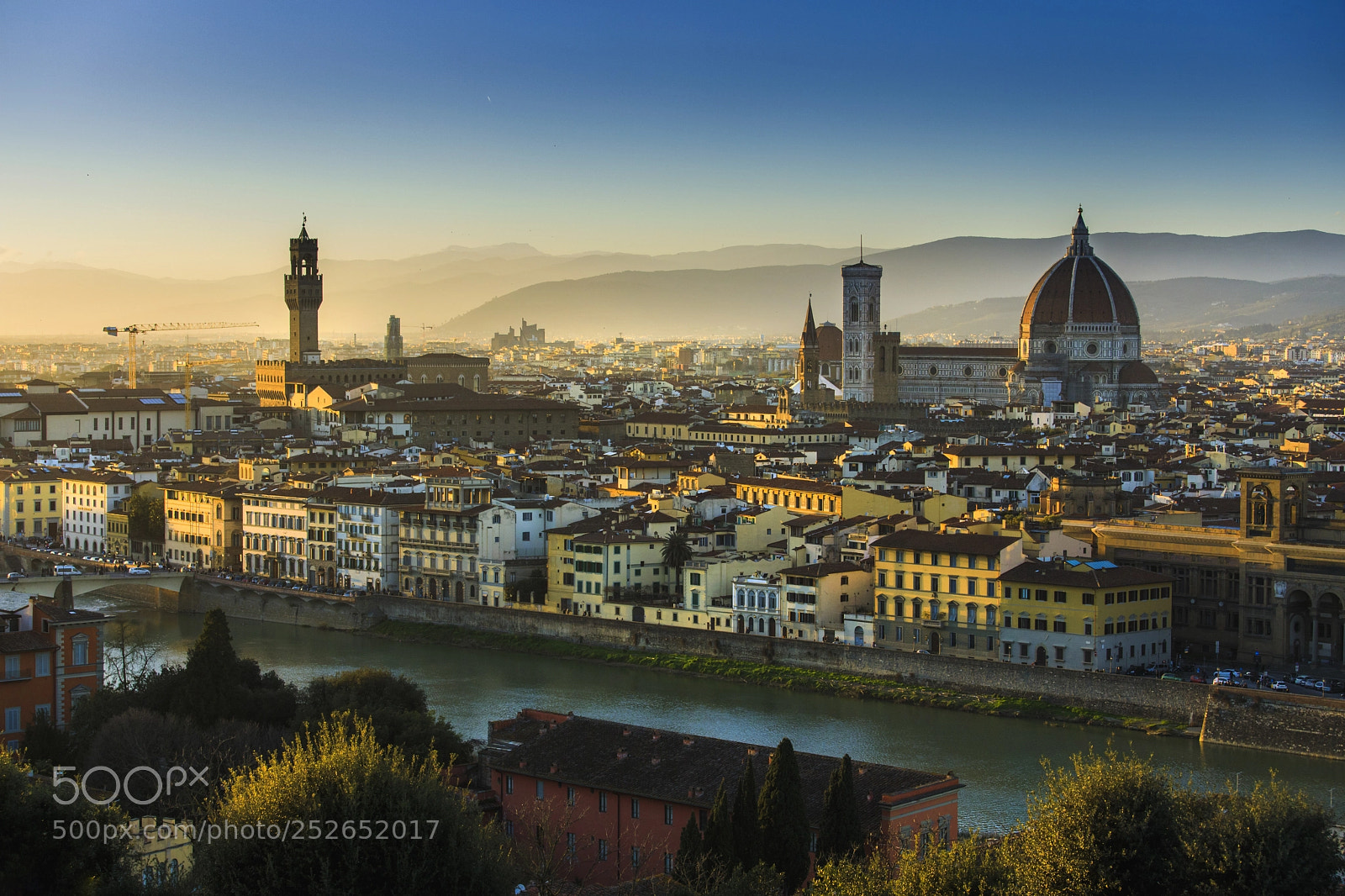 Canon EOS 5D Mark IV sample photo. Florence at sunset photography