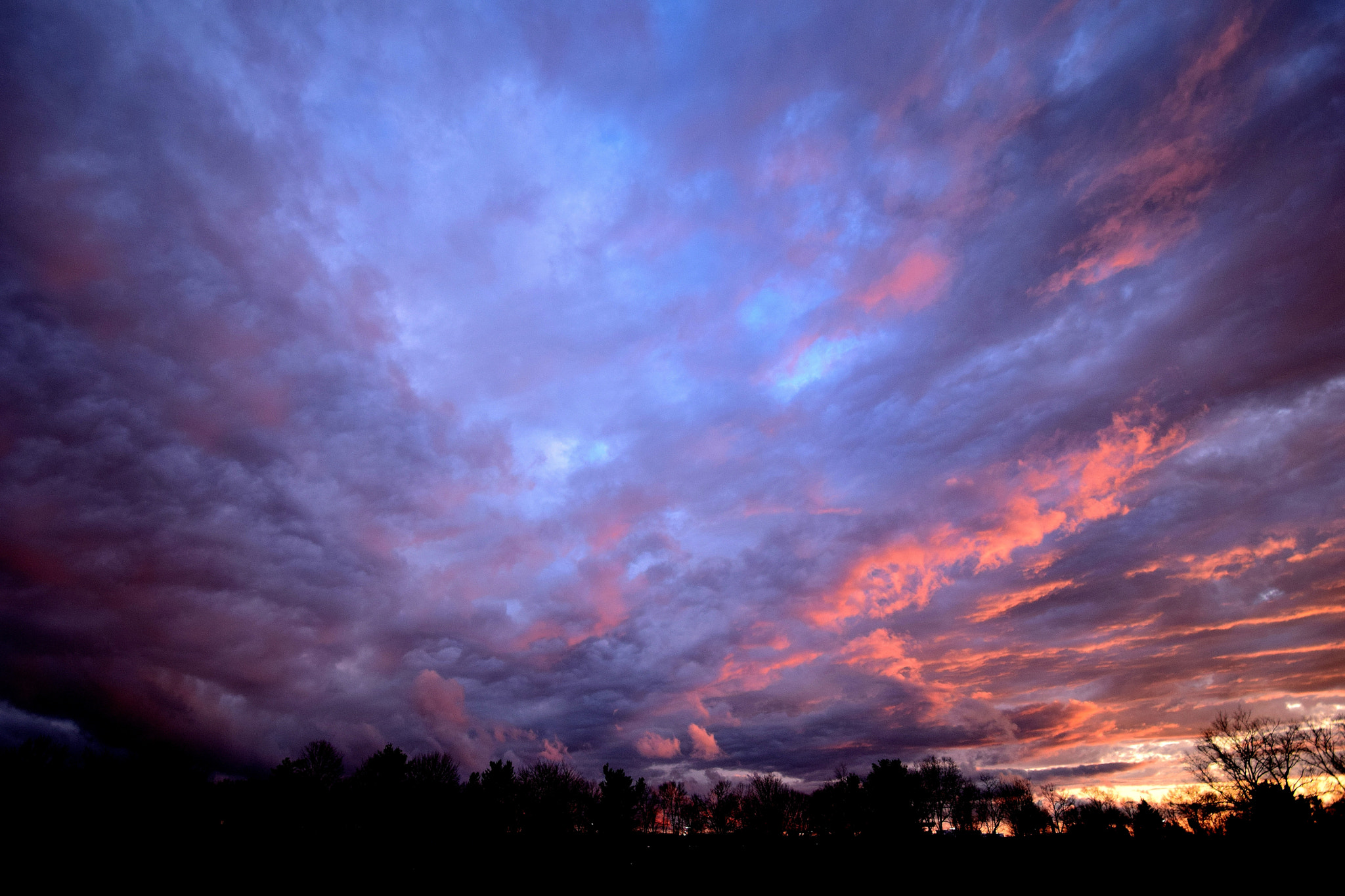 Nikon D5300 + Sigma 10-20mm F4-5.6 EX DC HSM sample photo. Shades of sunset photography