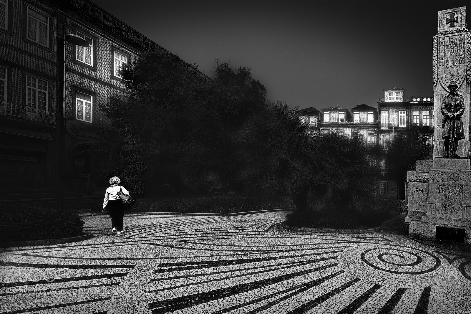 Sony Alpha DSLR-A700 sample photo. The persistence of loss photography