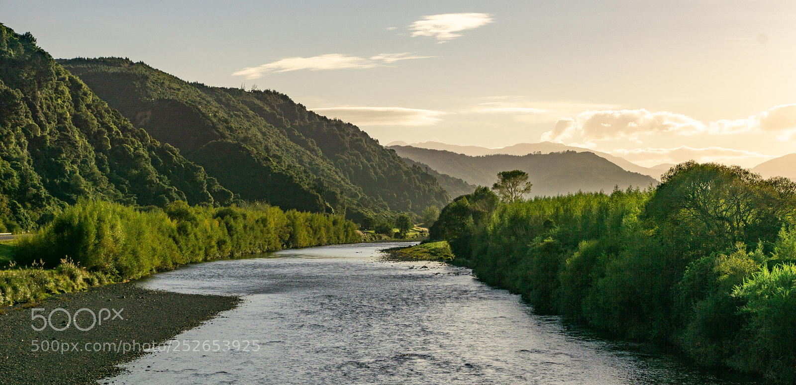 Sony a6000 sample photo. Upper hutt autumn photography