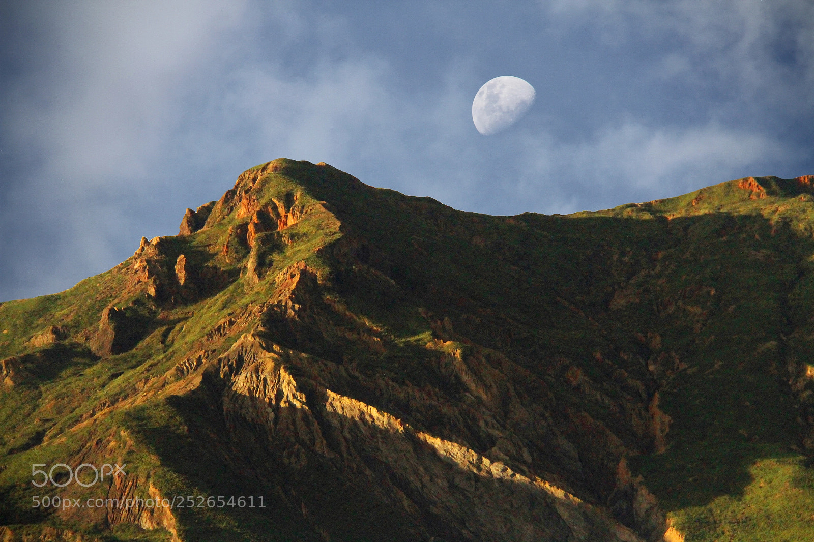 Canon EOS 7D sample photo. Santuario con luna photography