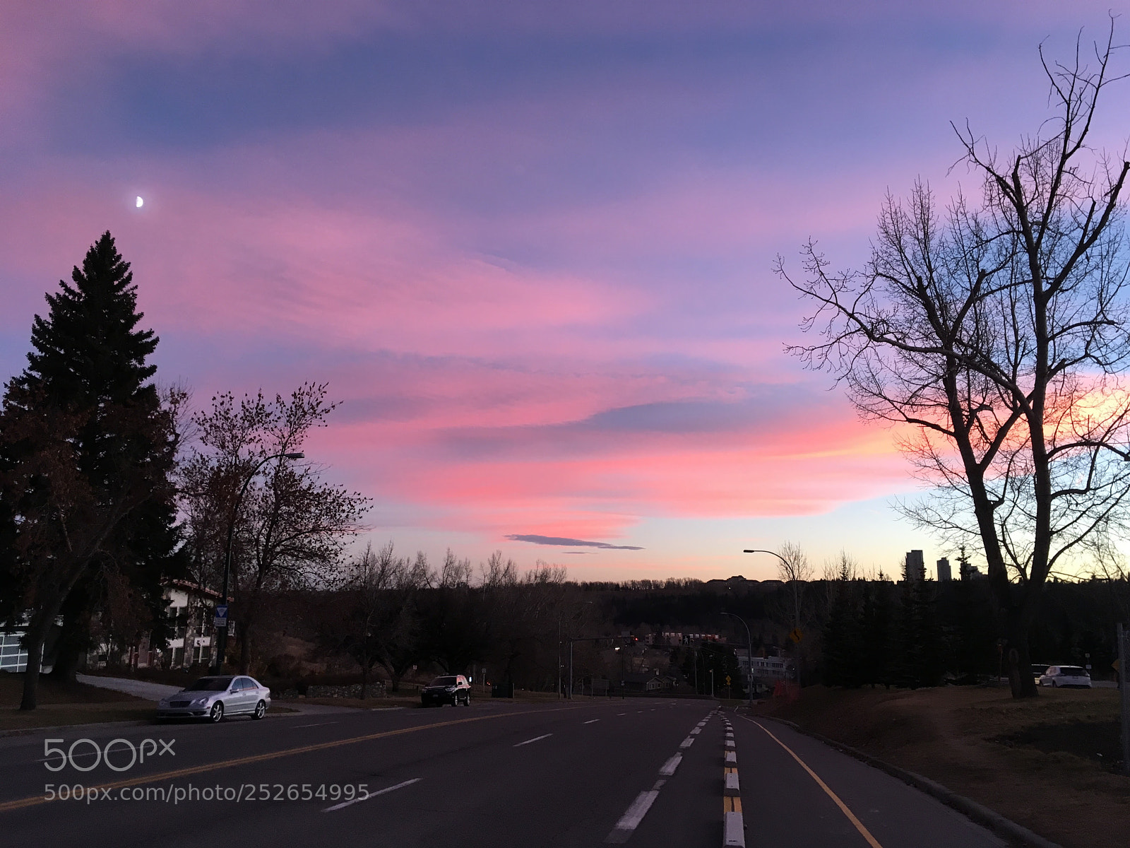 Apple iPhone SE sample photo. Calgary sunset photography