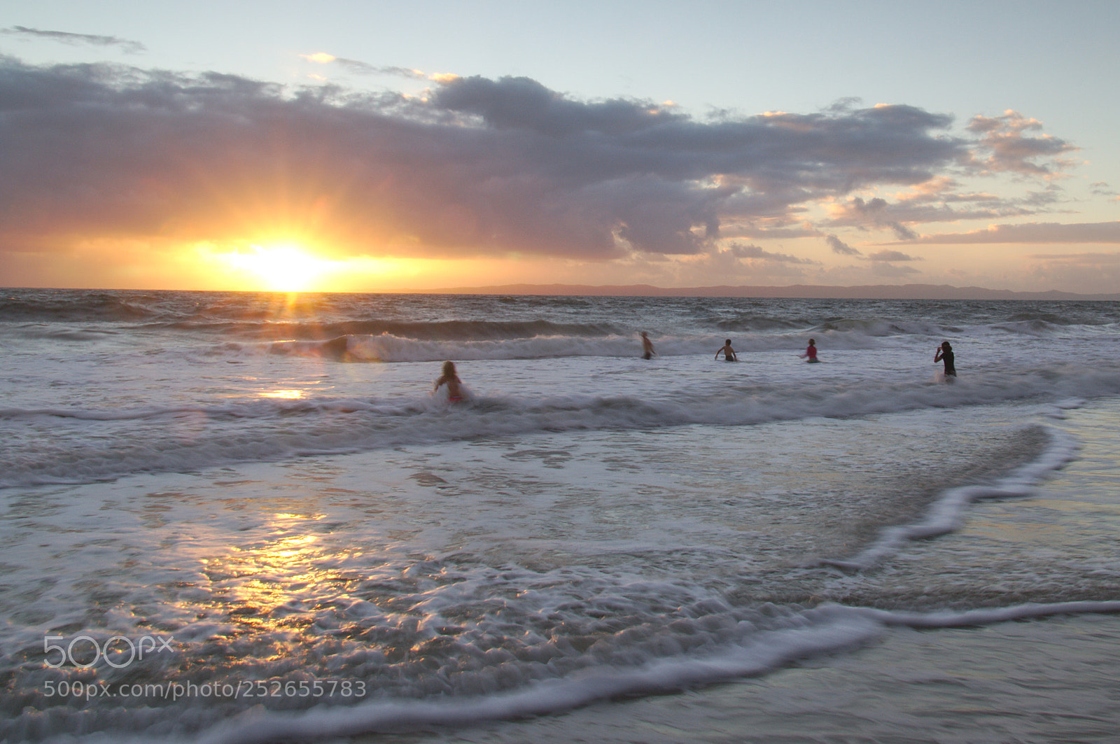 Pentax K-7 sample photo. Chasing the sun photography